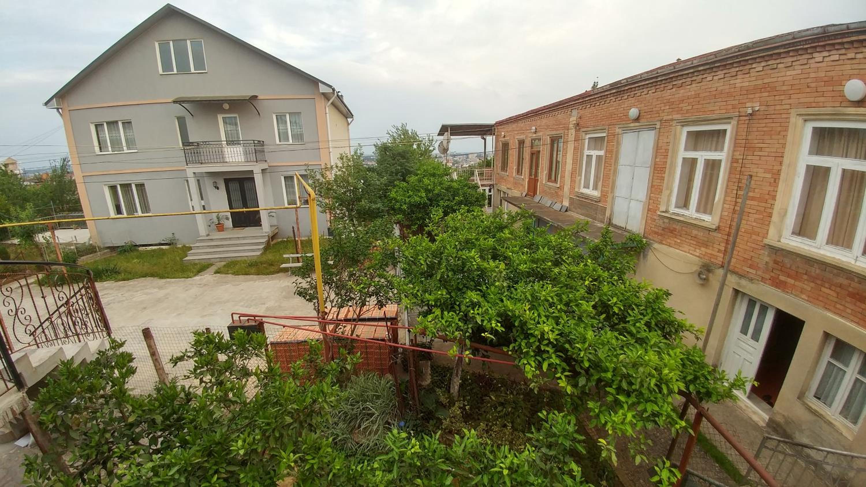 Photo 34