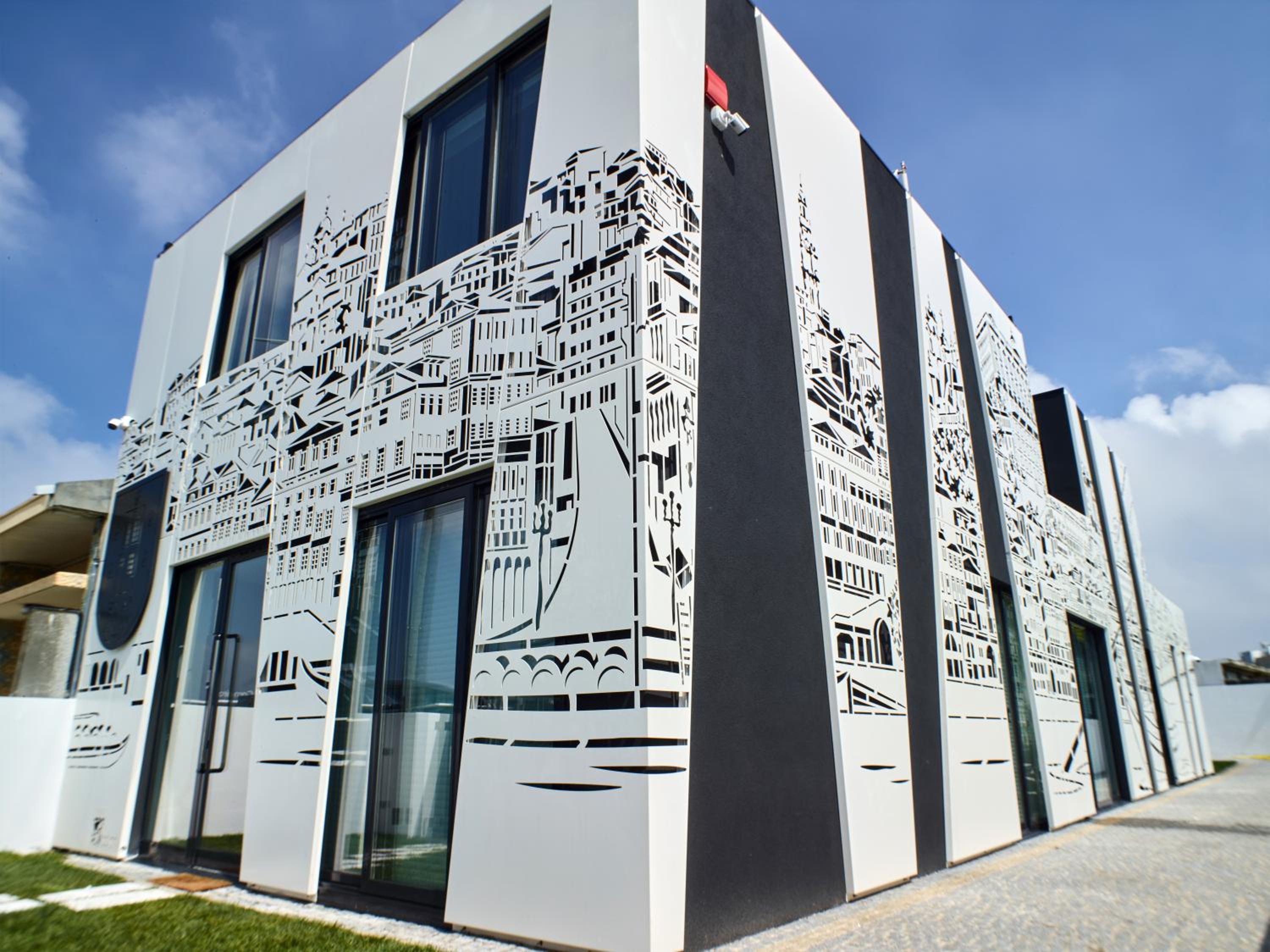 Hotel Solar Antigo Porto Aeroporto - Image 1