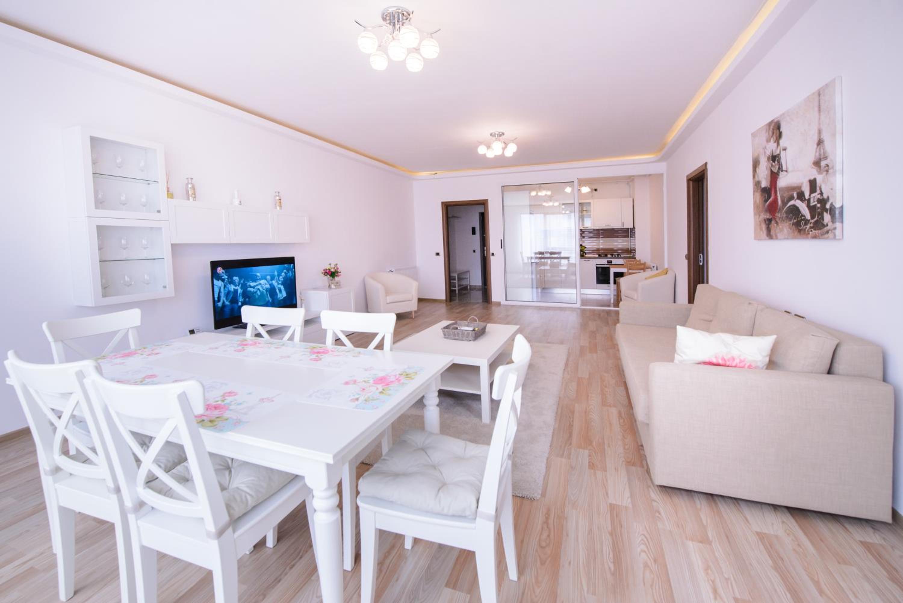 Isaran 3P Apartment Brașov view 5