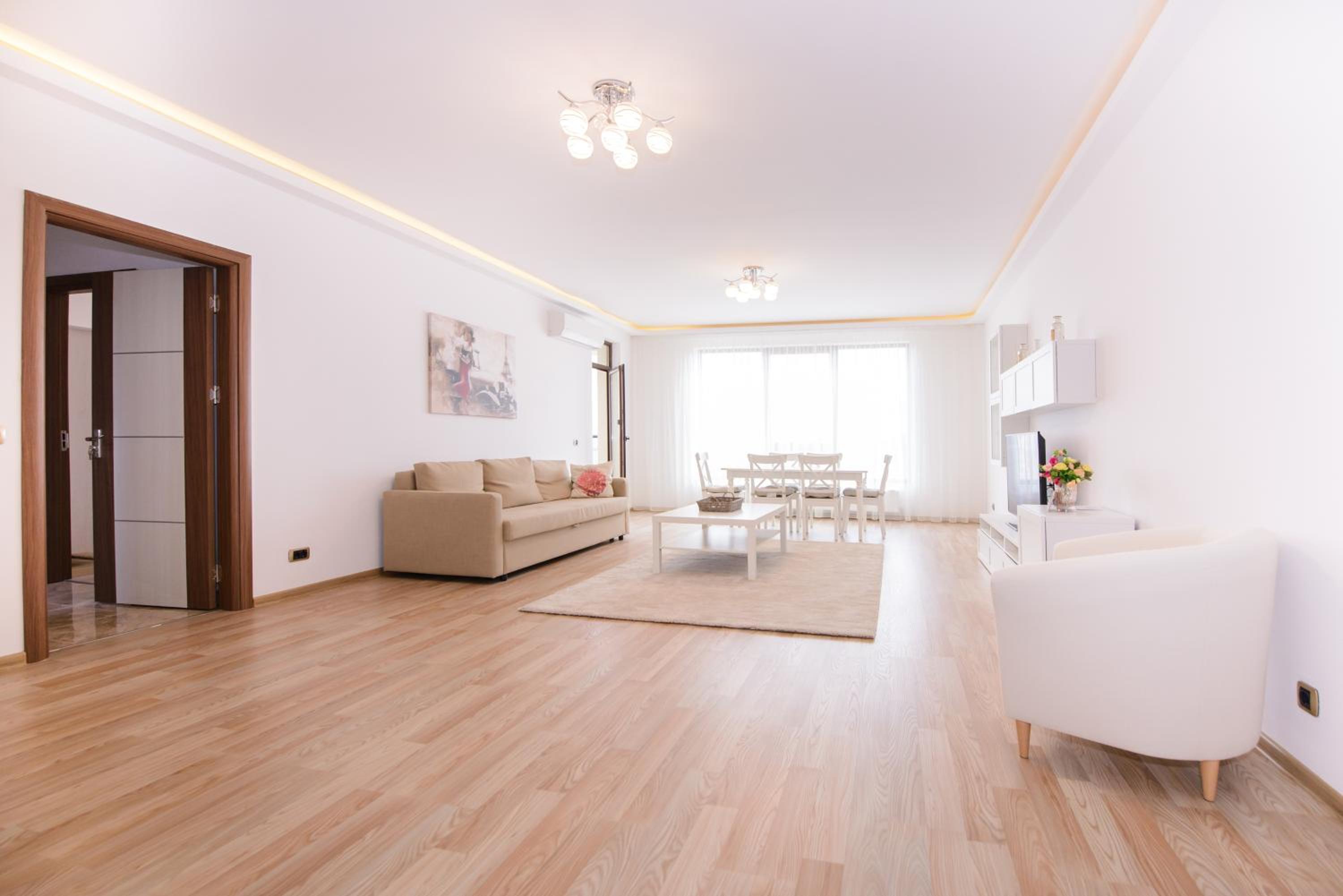 Isaran 3P Apartment Brașov view 4