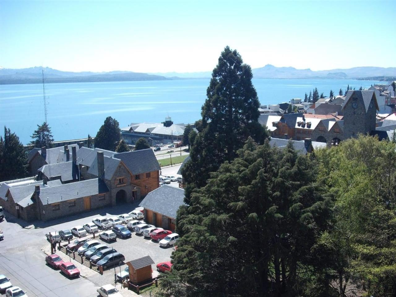 Center Vistas