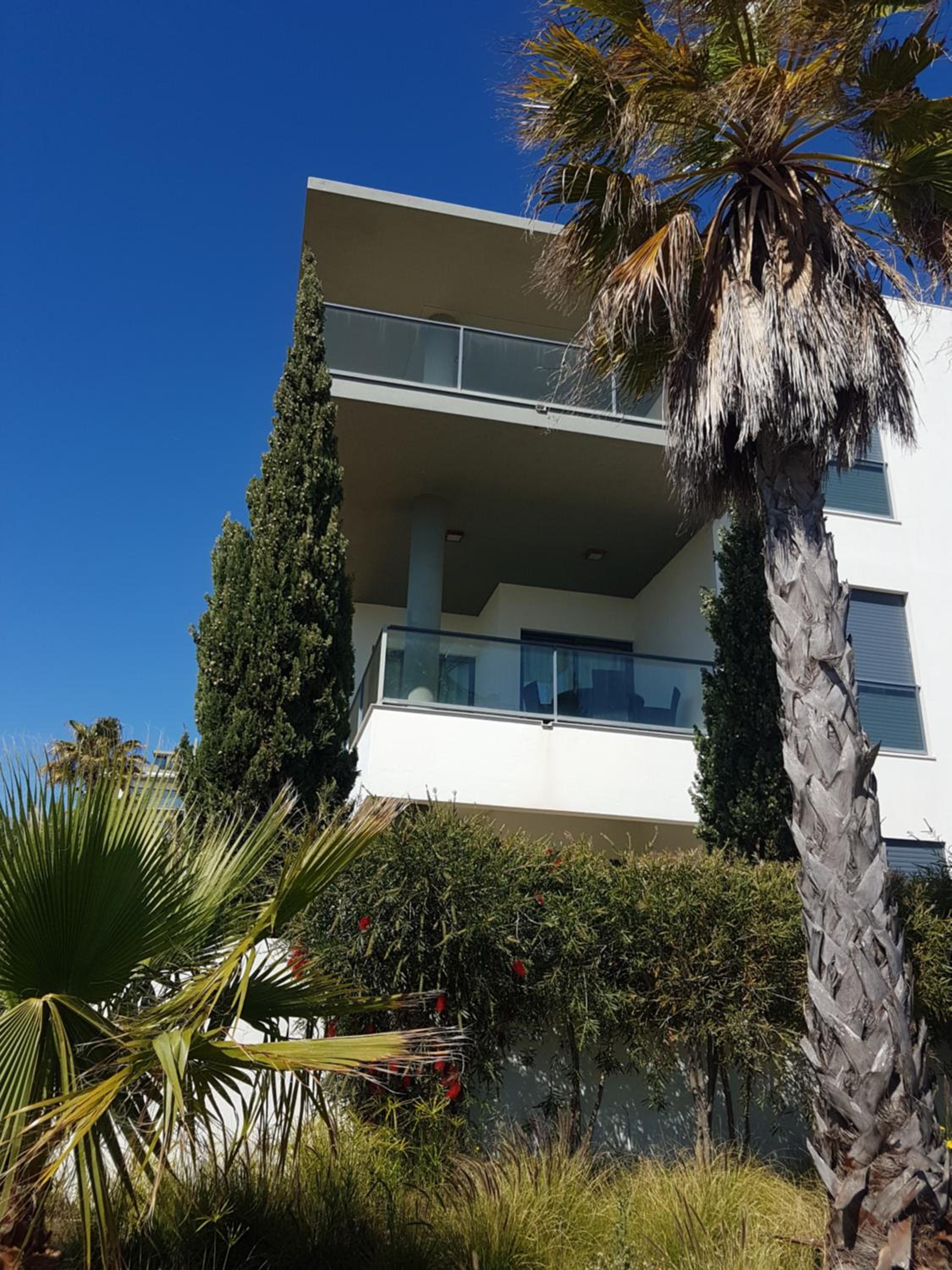 Cavalo Prеto Holiday apartment 200m to the beach view 5