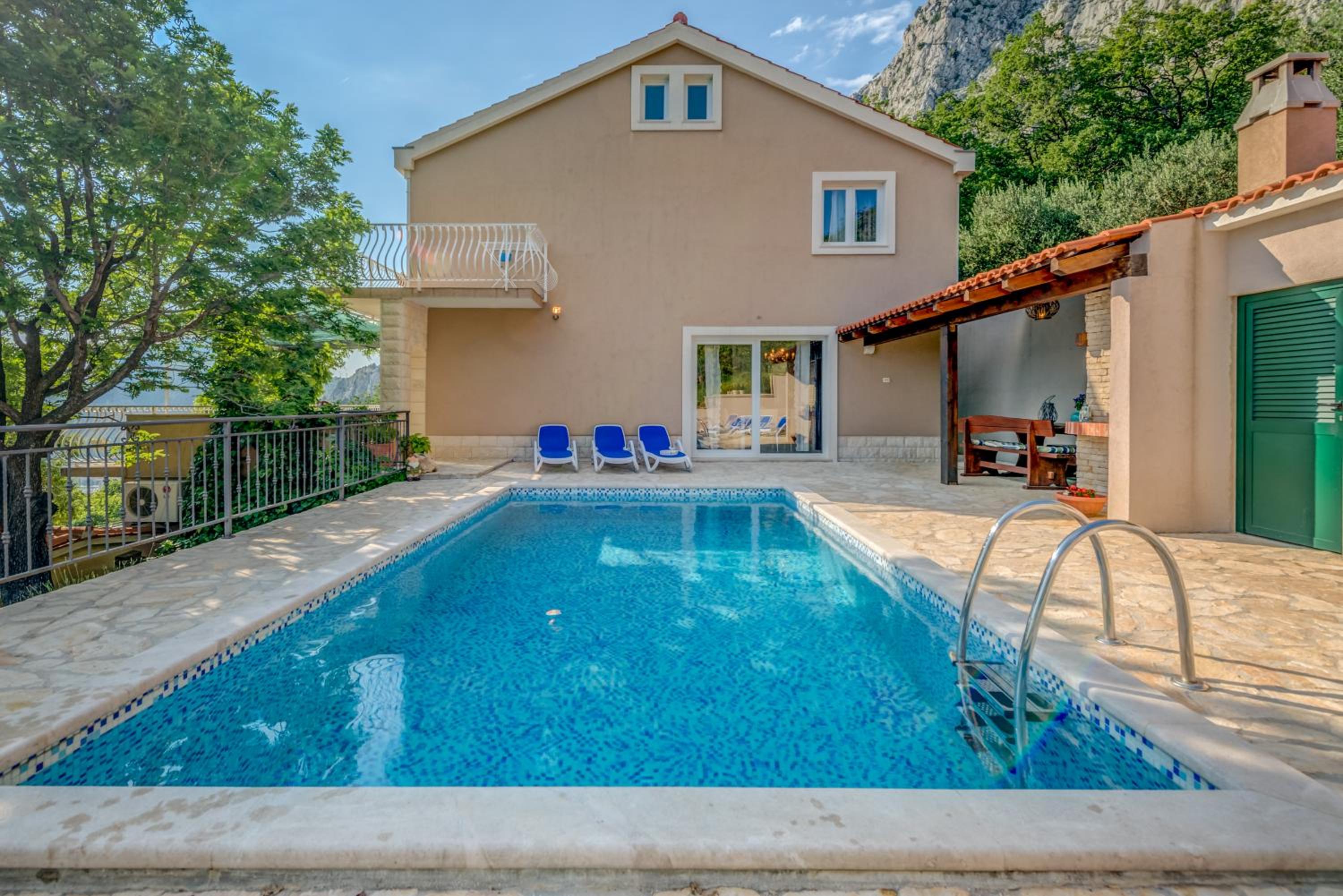 Holiday Home Figa view 2