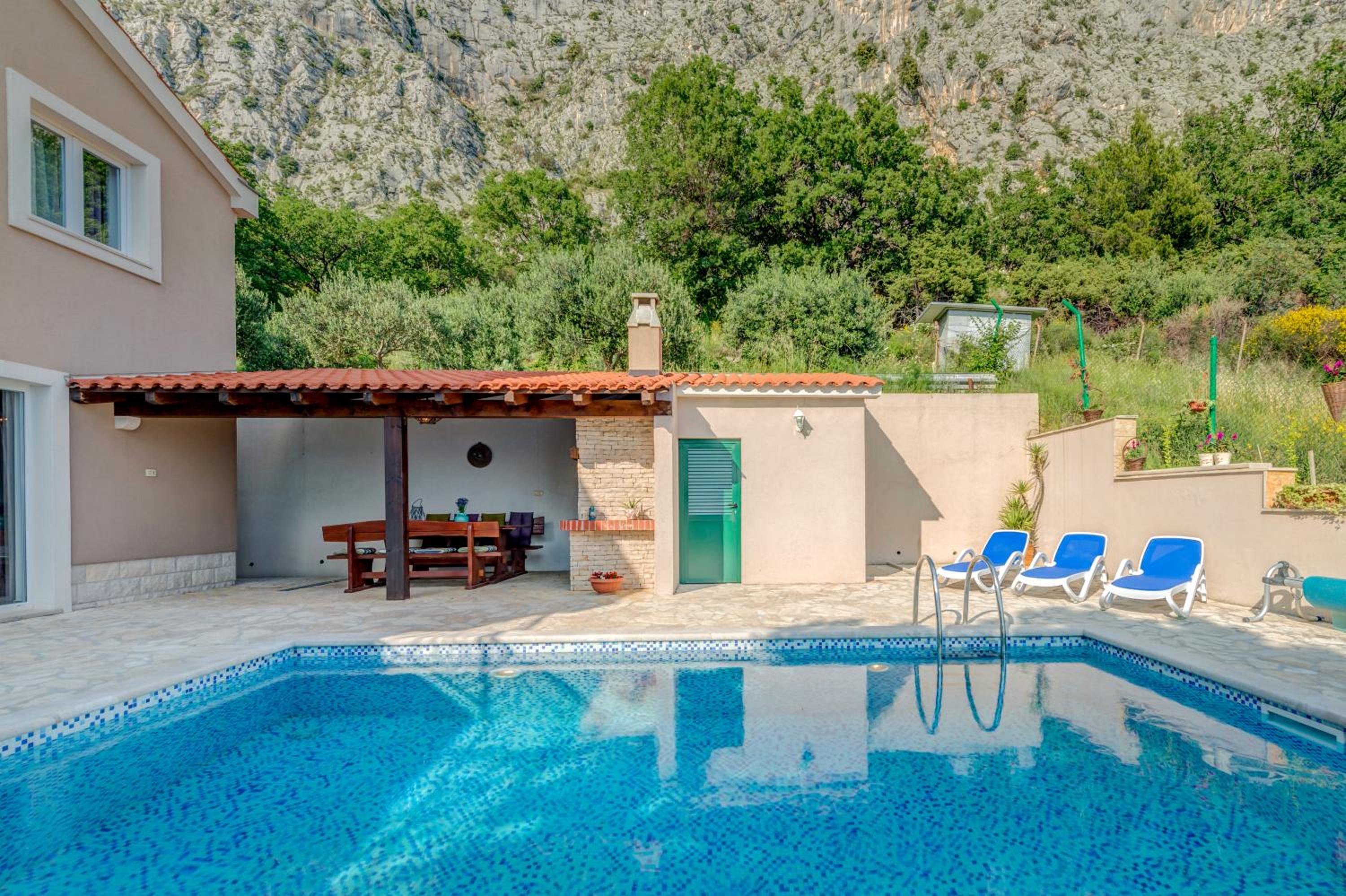 Holiday Home Figa view 3