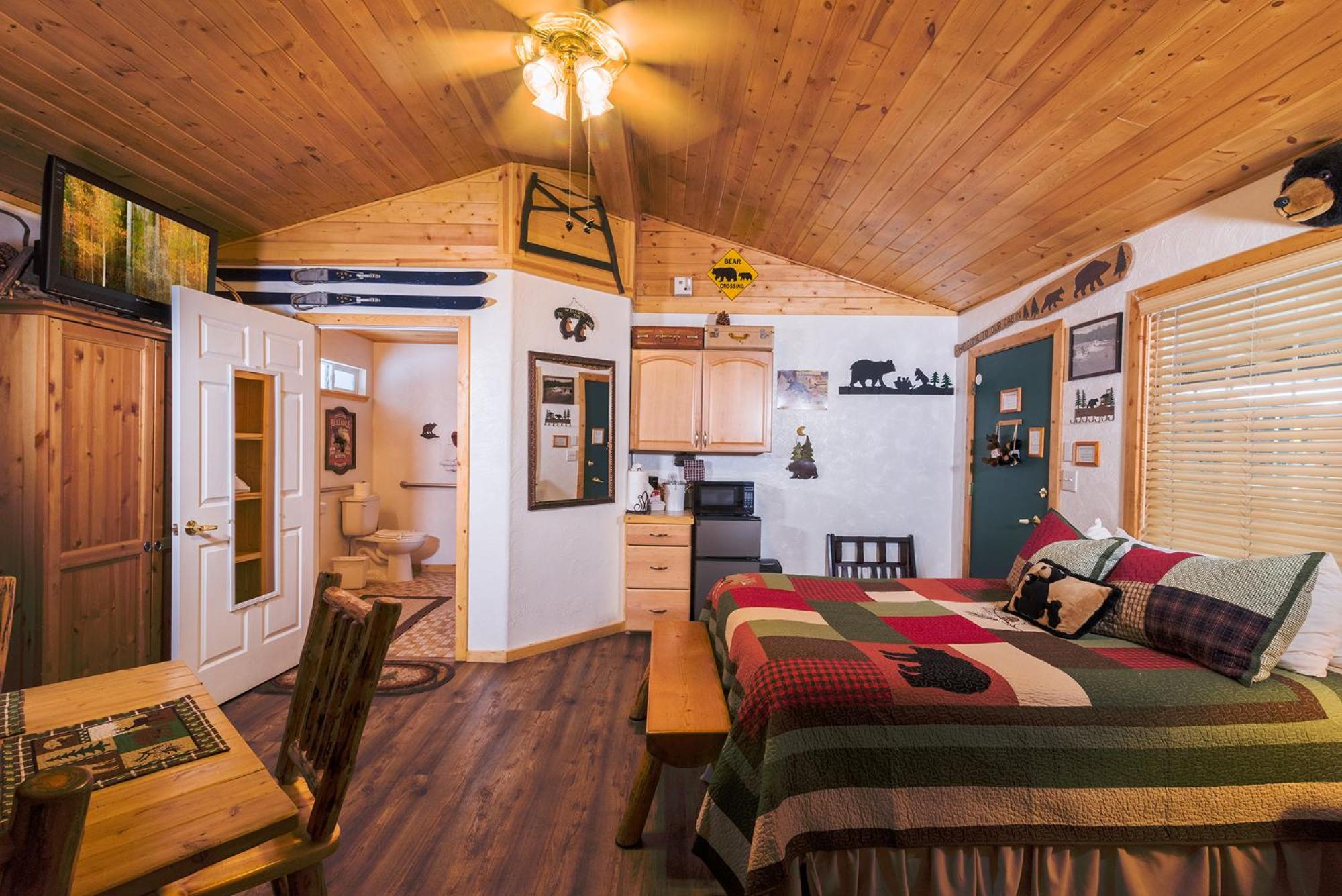 Lake Tahoe Vacations - Fireside Lodge - Property Image 19
