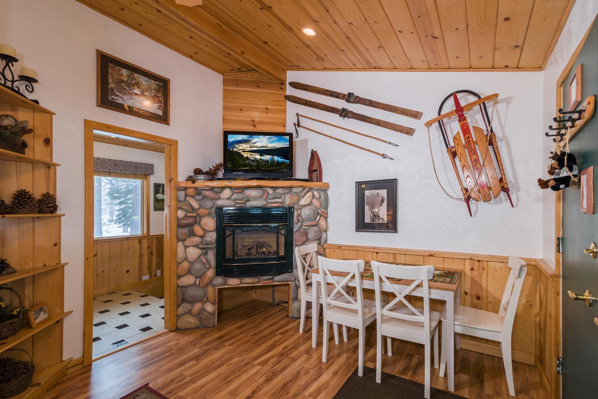 Lake Tahoe Vacations - Fireside Lodge - Property Image 79
