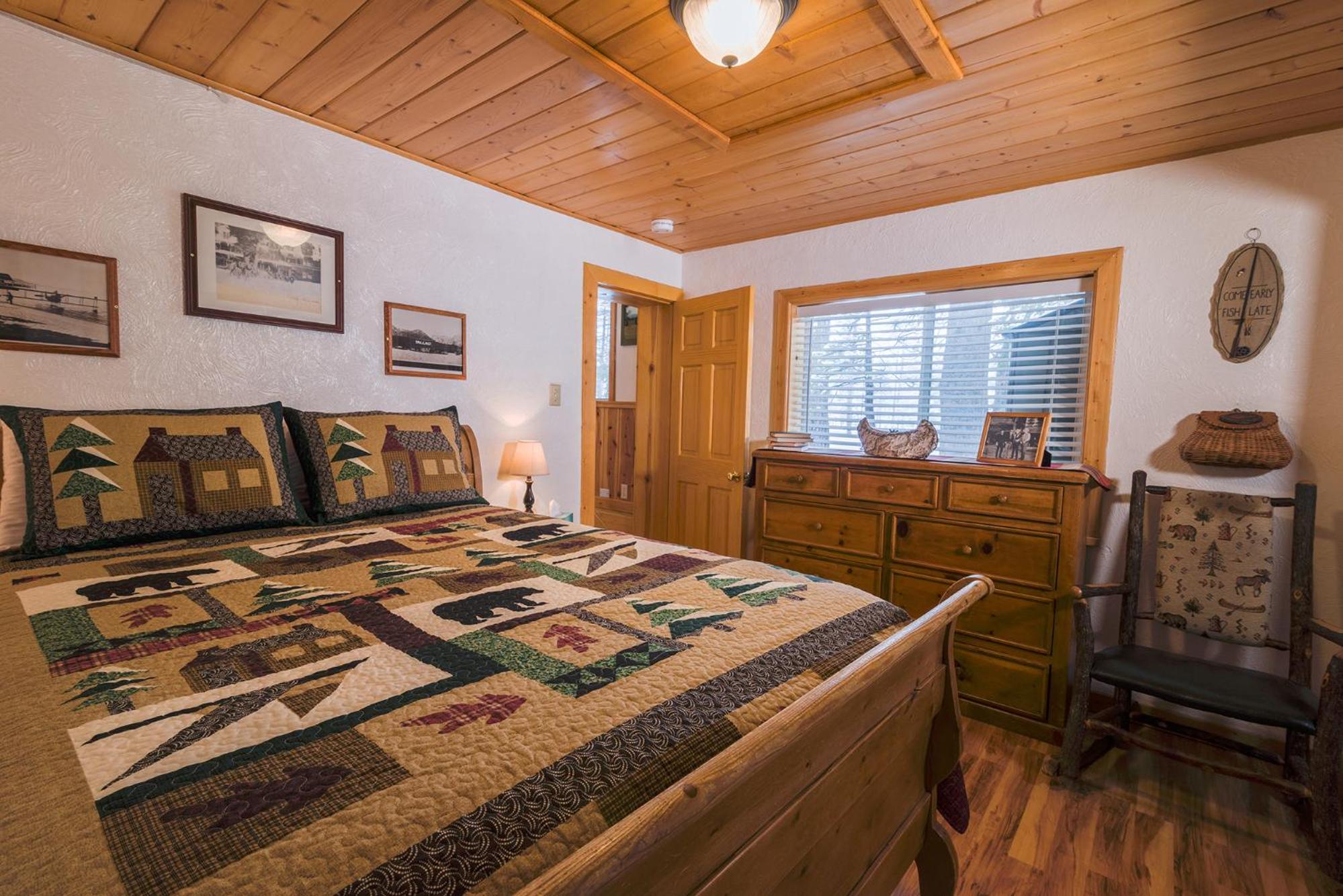 Lake Tahoe Vacations - Fireside Lodge - Property Image 71