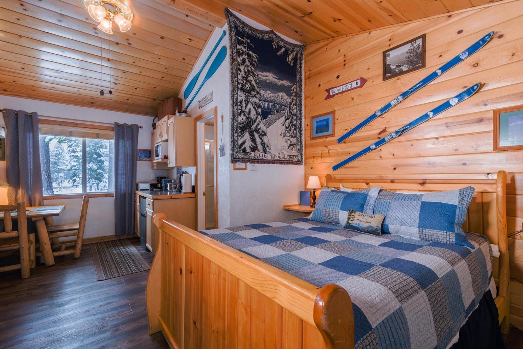 Lake Tahoe Vacations - Fireside Lodge - Property Image 91