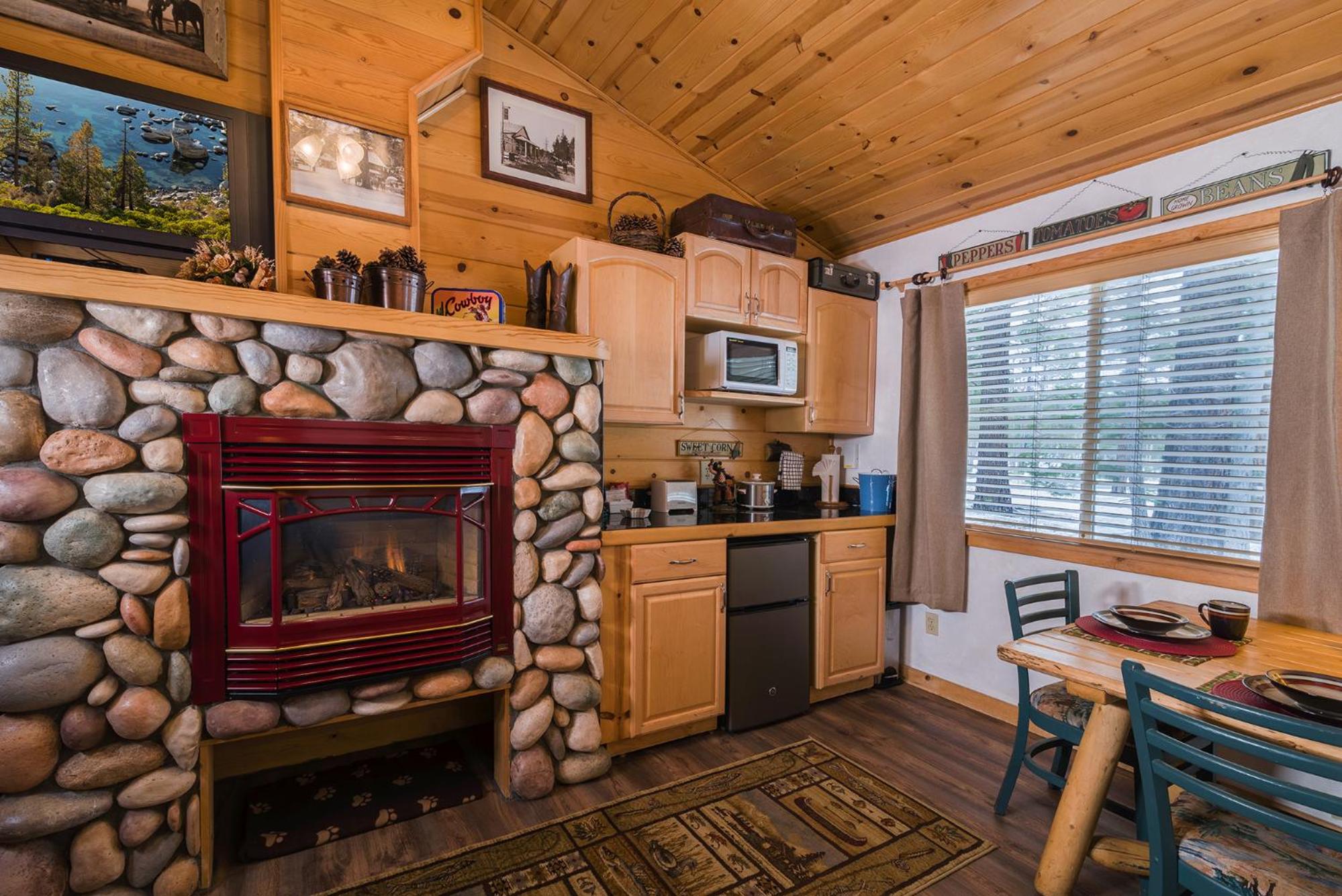 Lake Tahoe Vacations - Fireside Lodge - Property Image 59