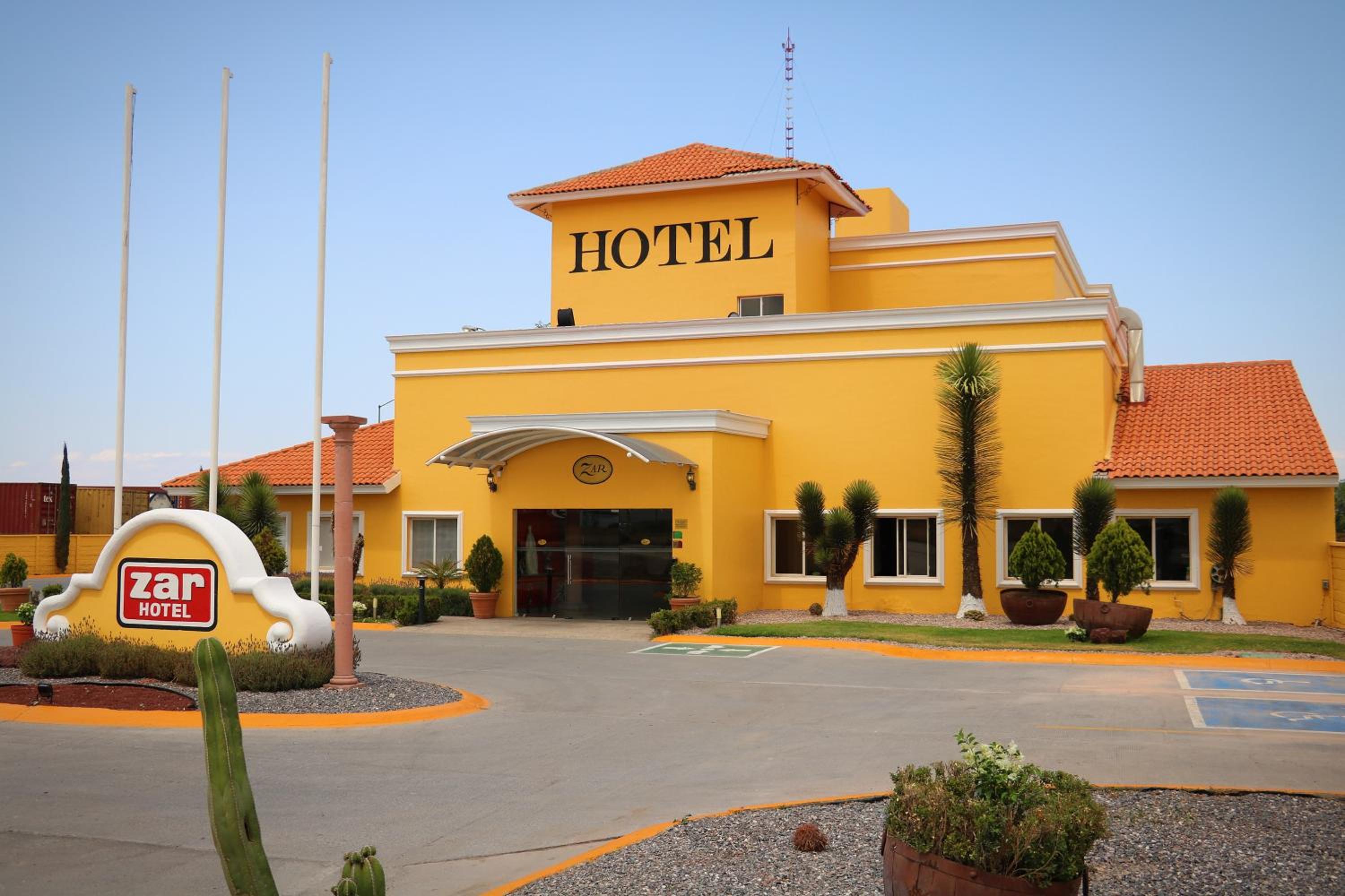 Hotel Zar San Luis Potosi - Image 1