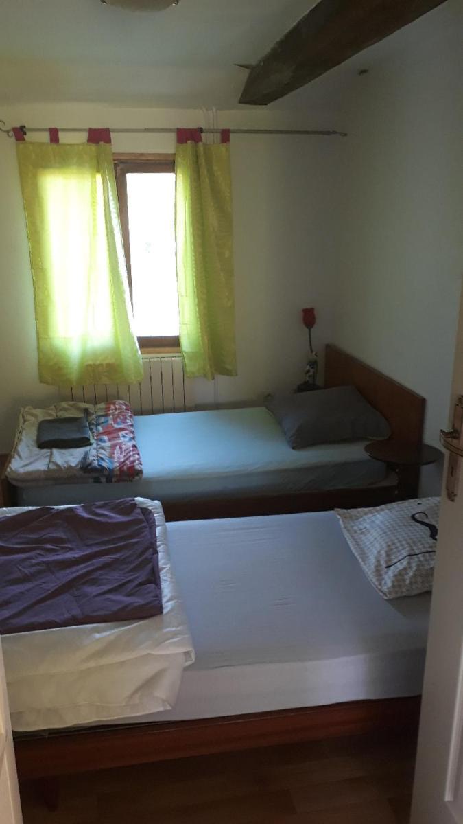 Photo 11