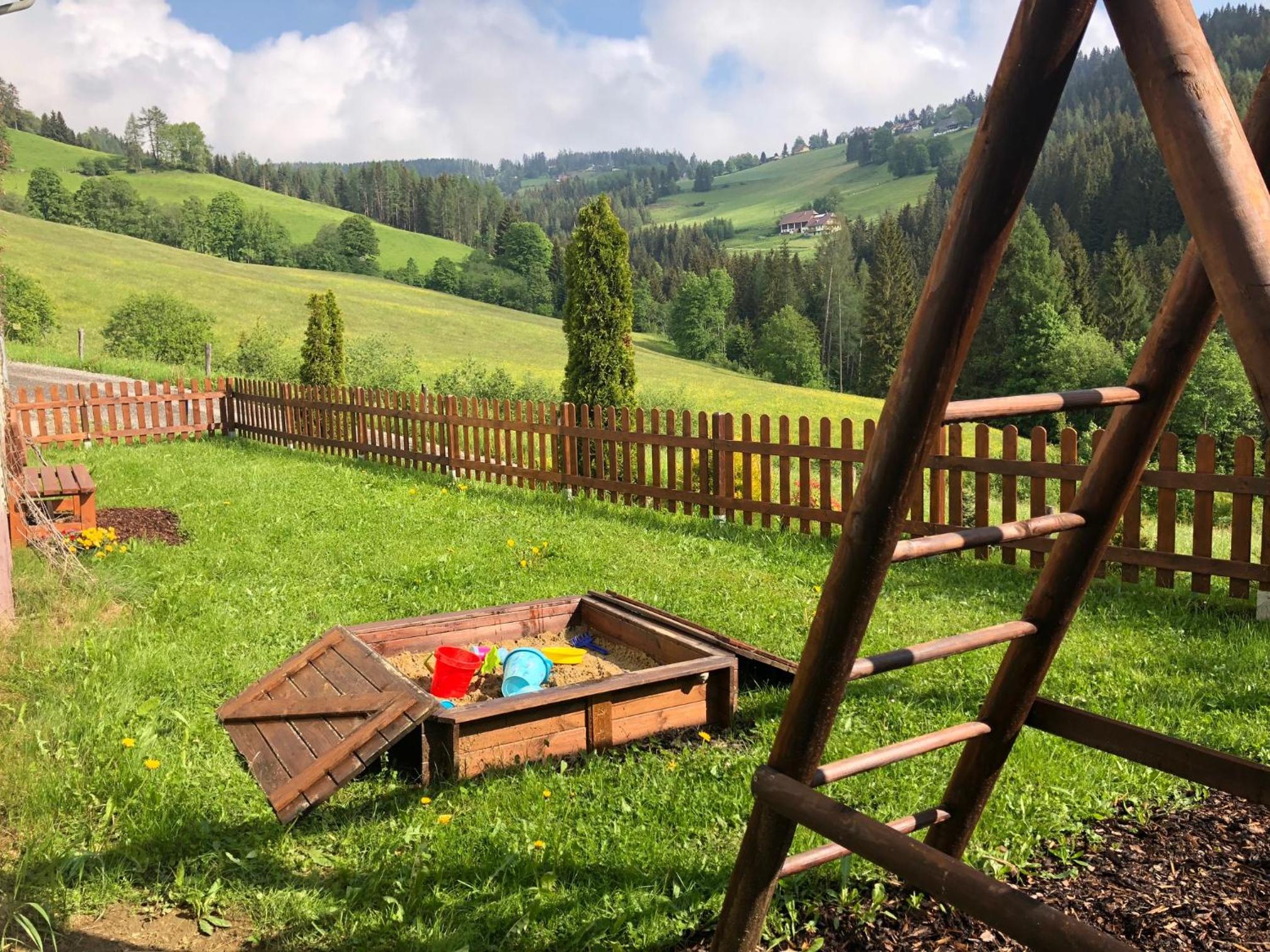 Urlaub im Zirbenland