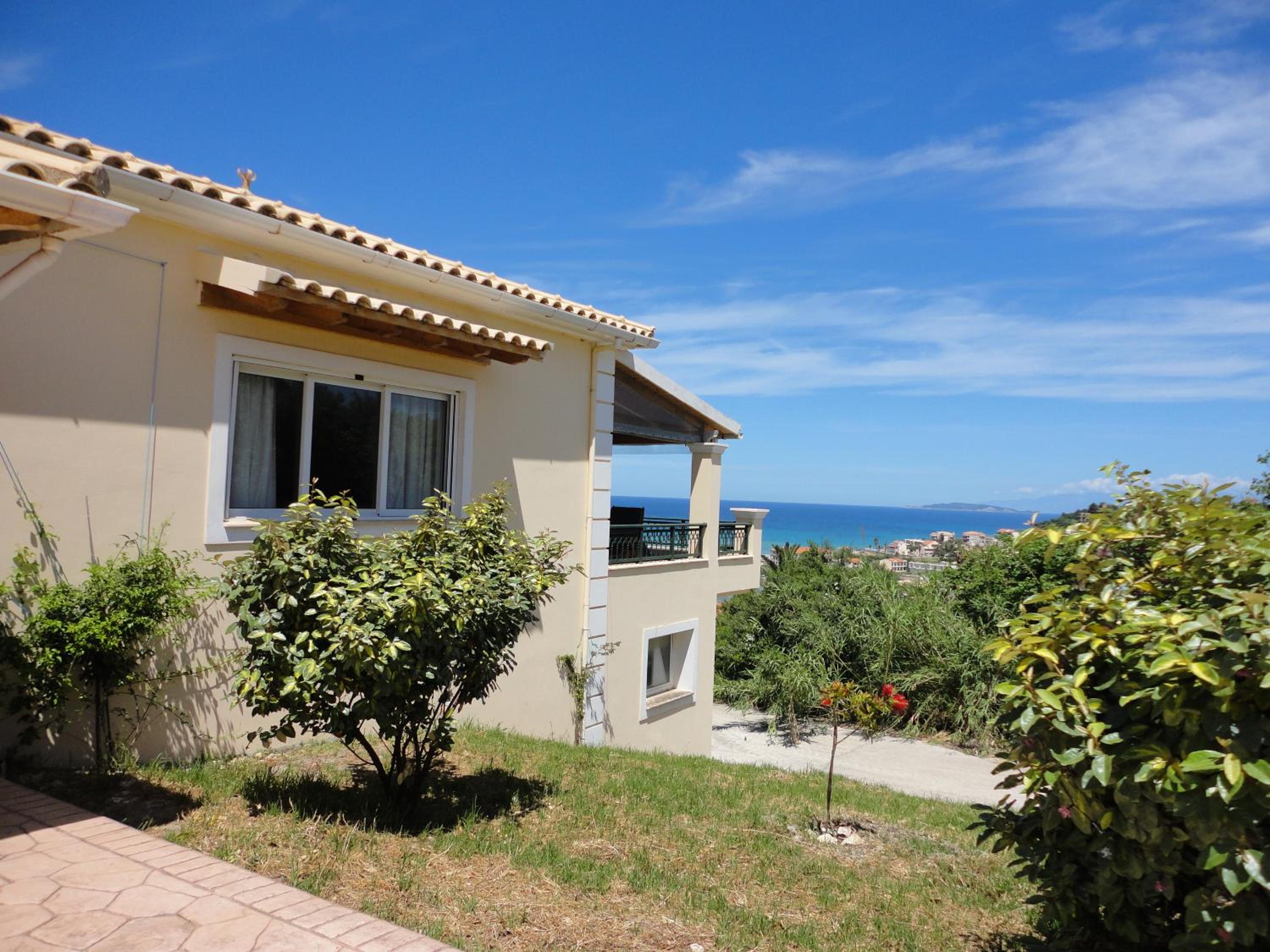 Gem Rosa Villa, Agios Stefanos, Corfu