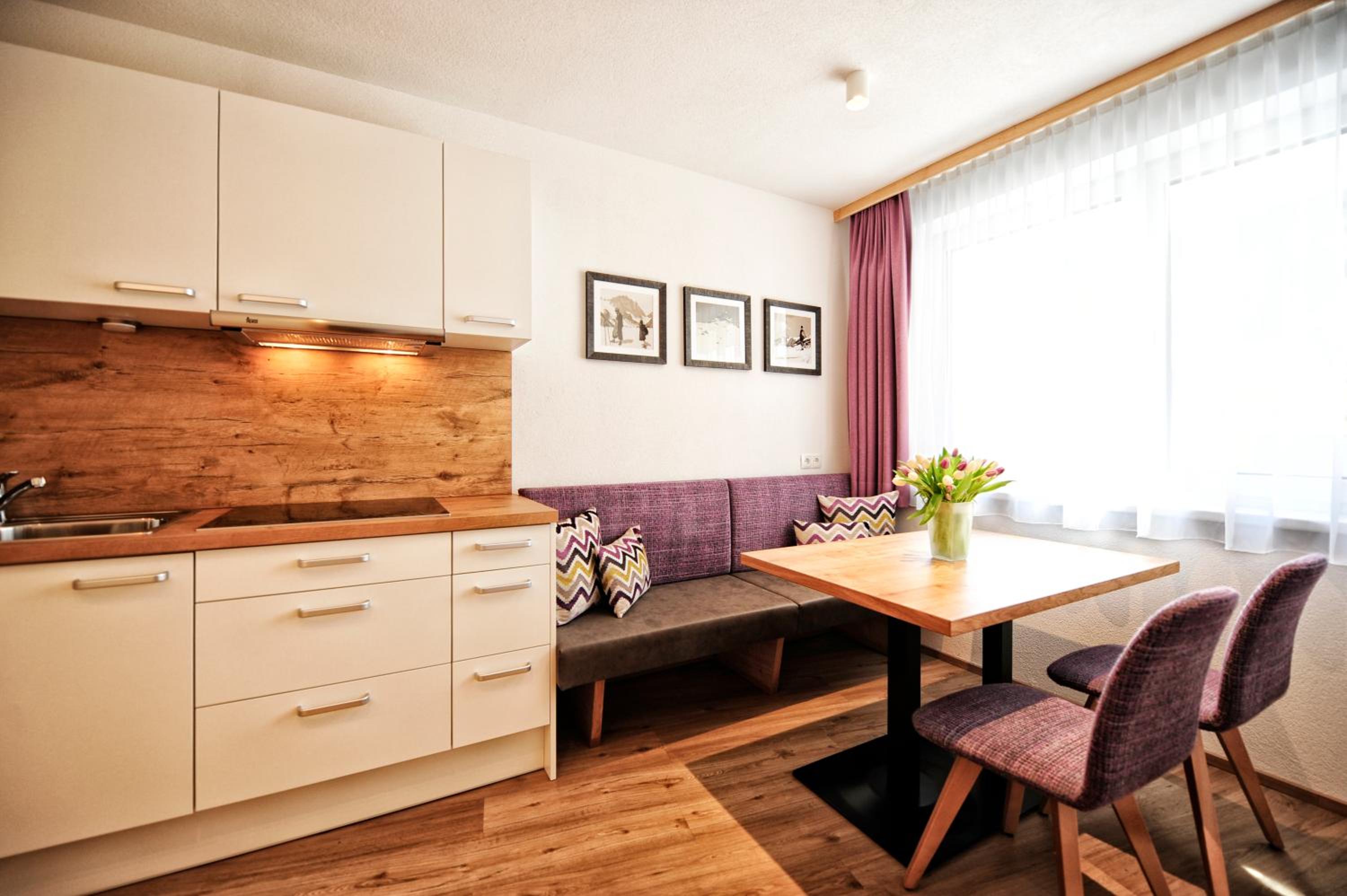 Amaris Apartments view 4