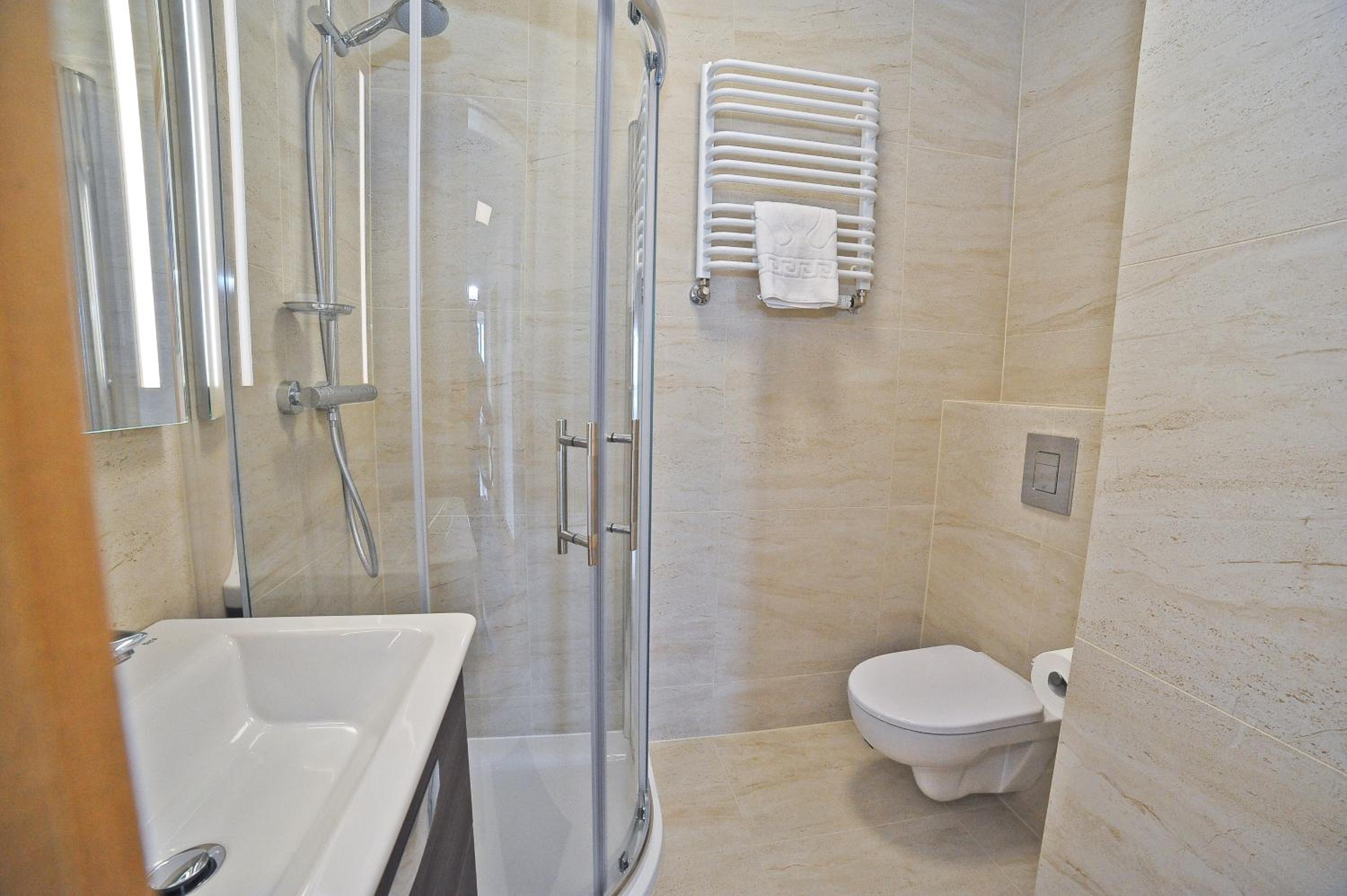 Photo 210