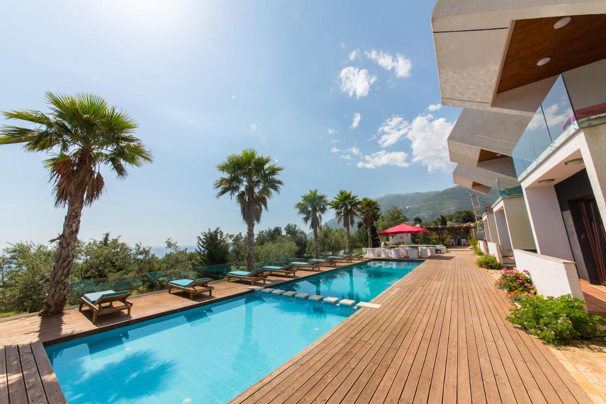 Hildon Villas photo 5