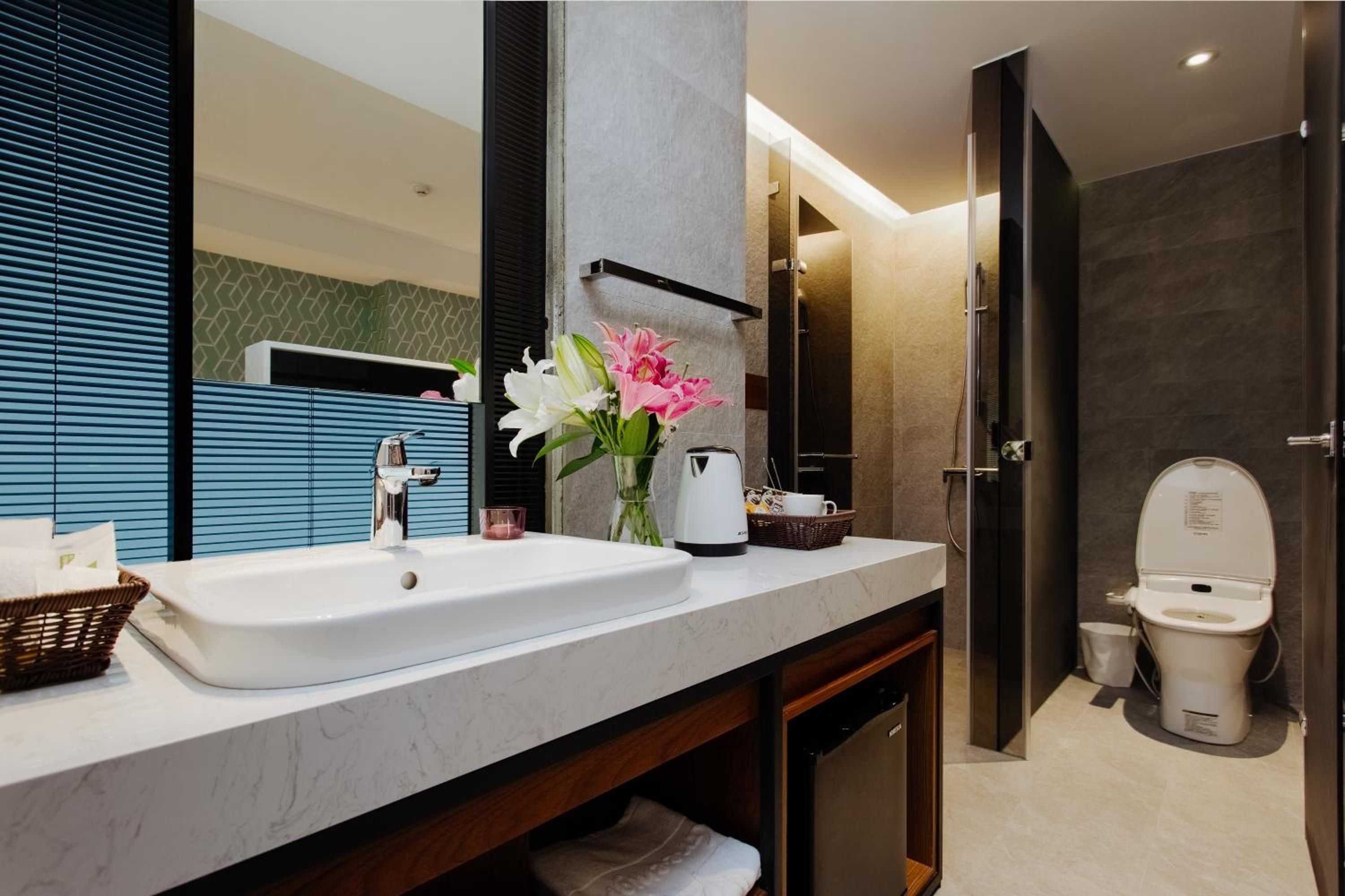 CHECK inn Taichung Zhongshan