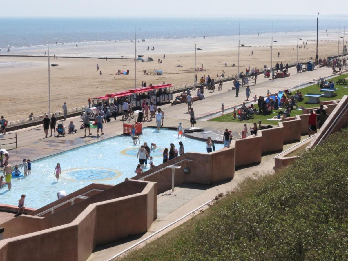 Bridlington Vacations - The Royal Bridlington - Property Image 35