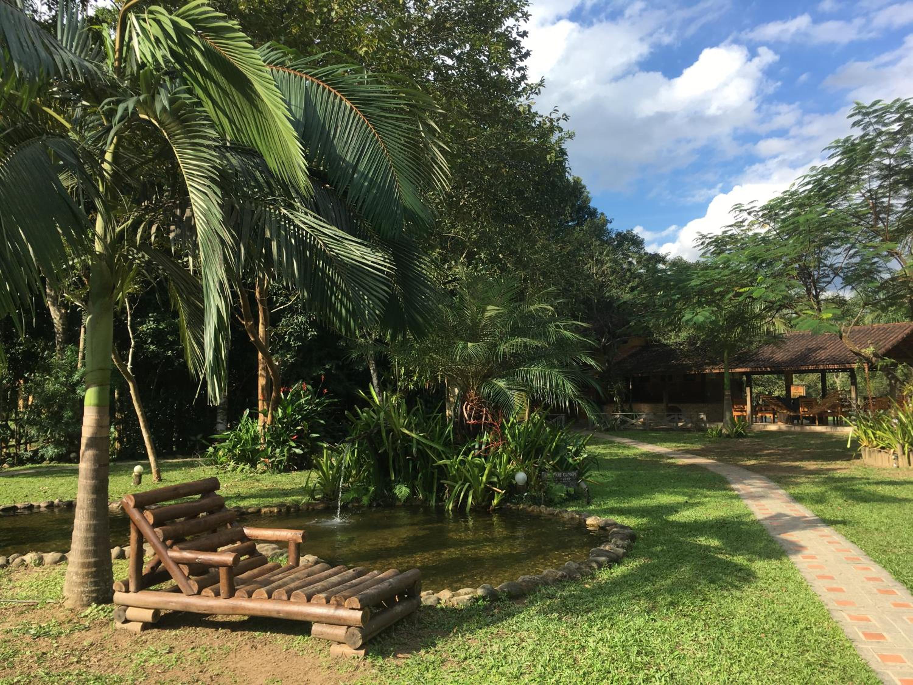 Aldeia do Bambu Camping e Chalés