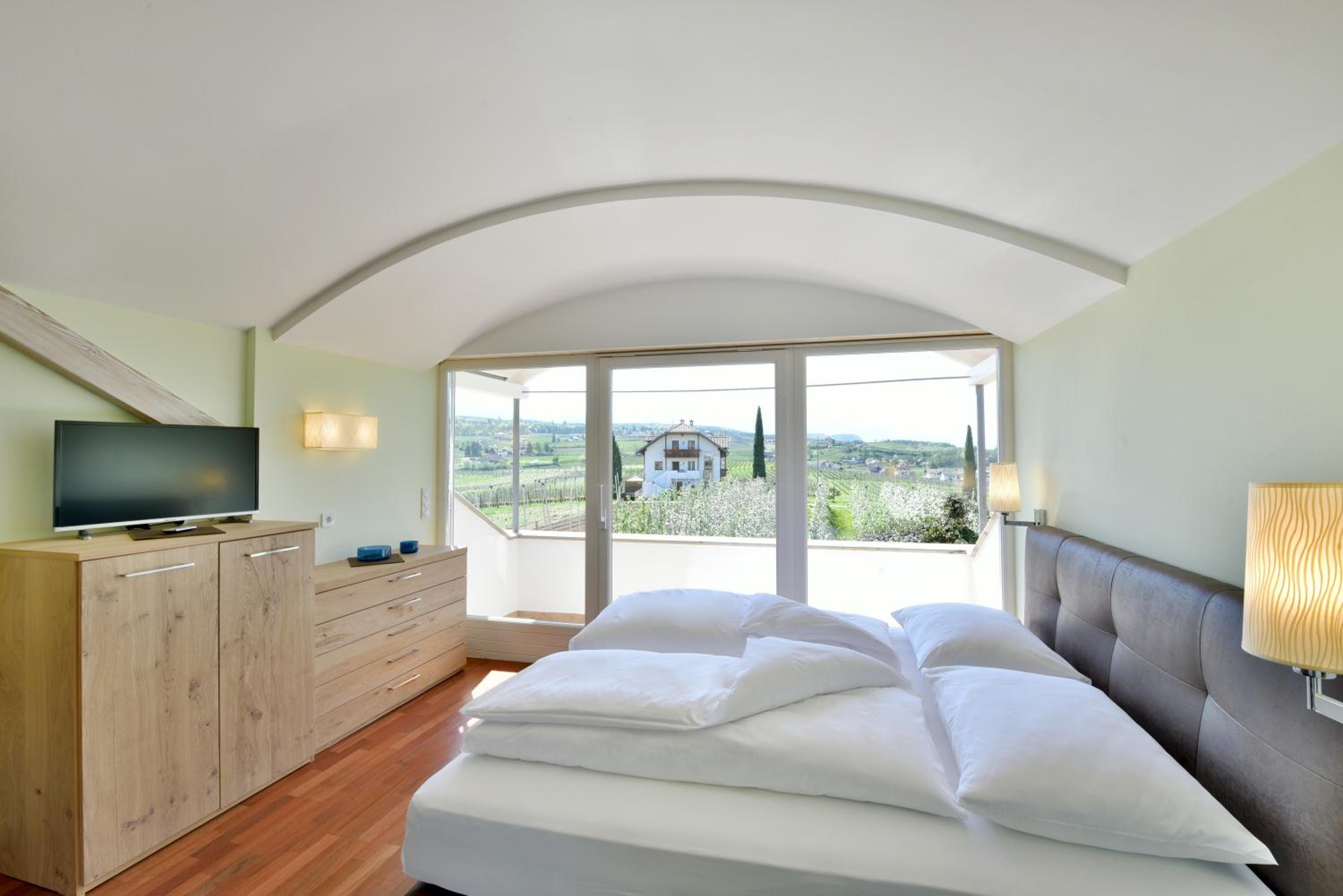 Villa Raifer view 3