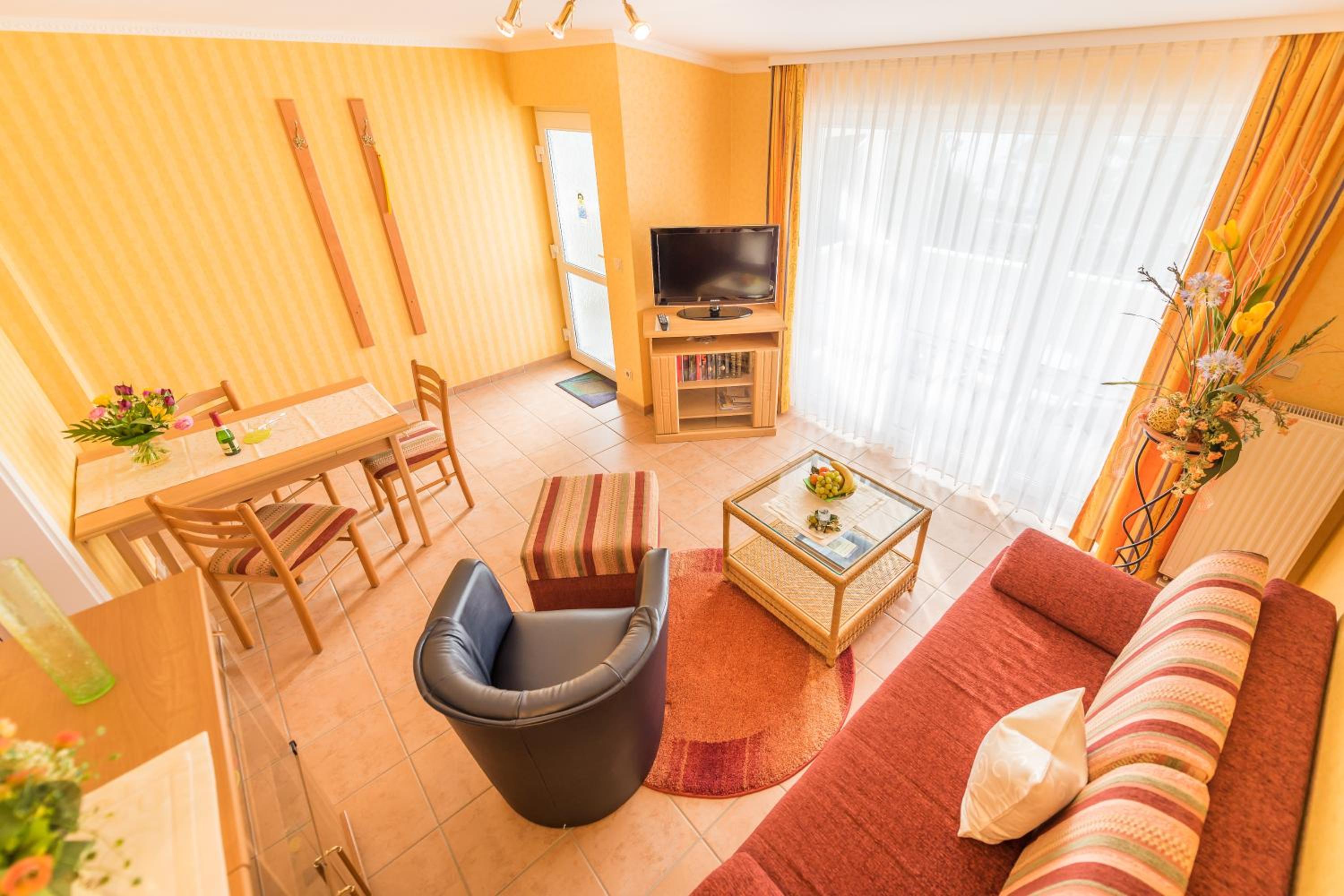 Haus Mozart Fewo mit Balkon view 4