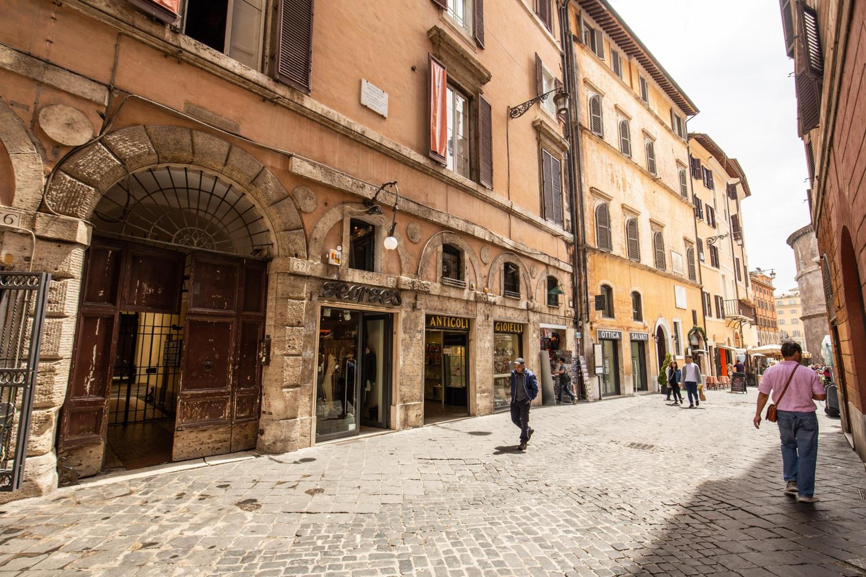 Appartamento via del Pantheon