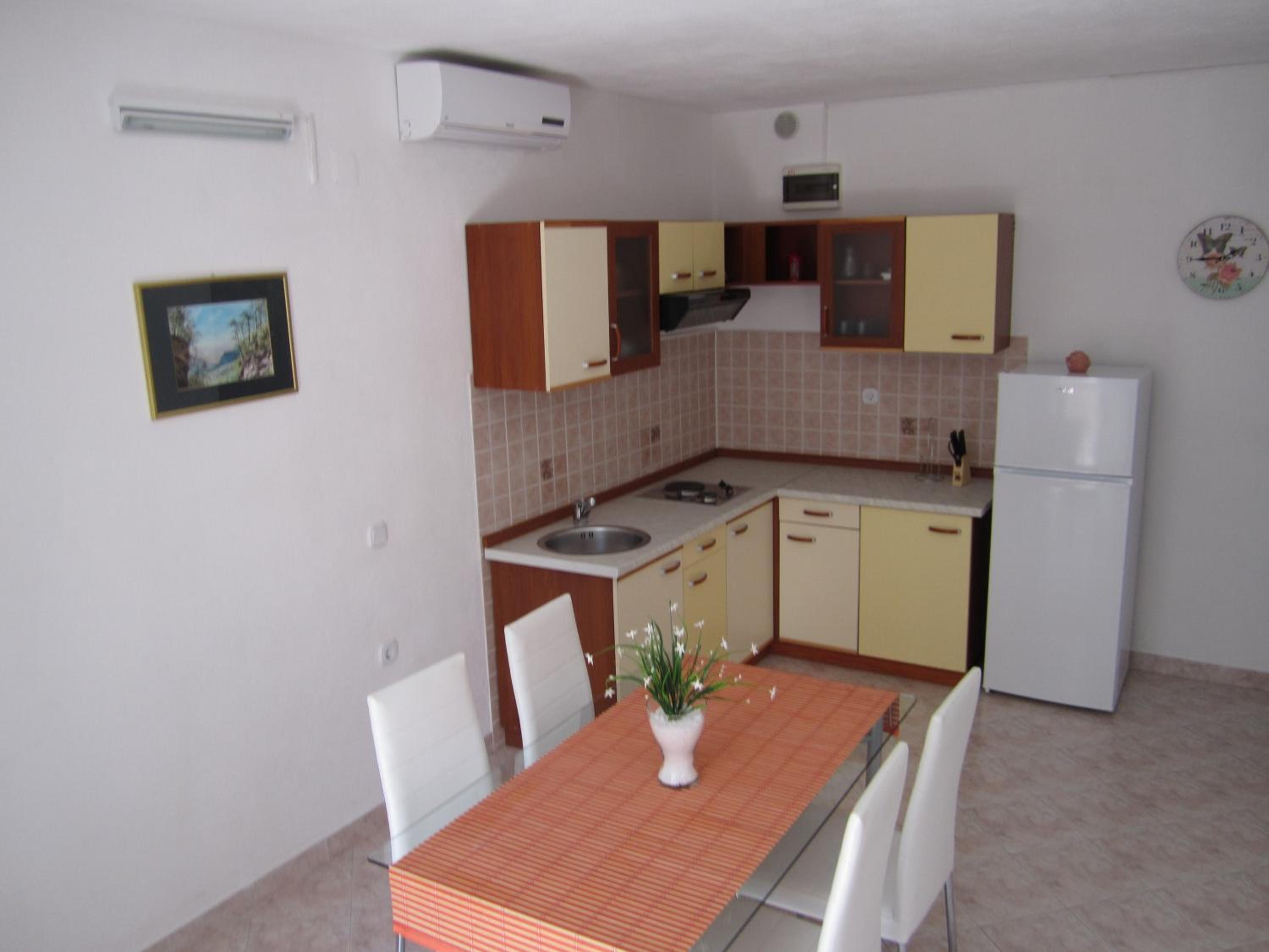 Apartments Nives