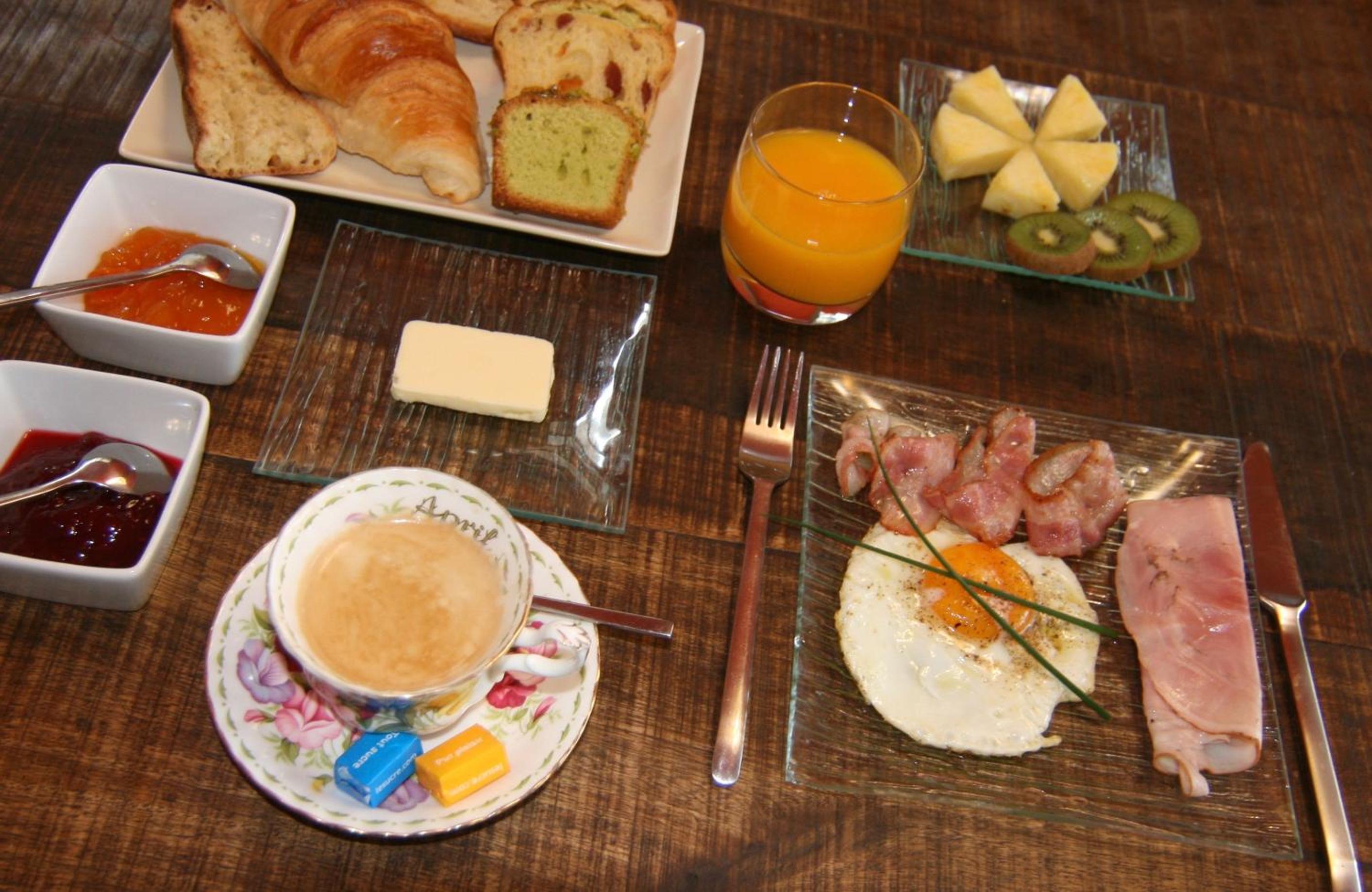 Photo 10