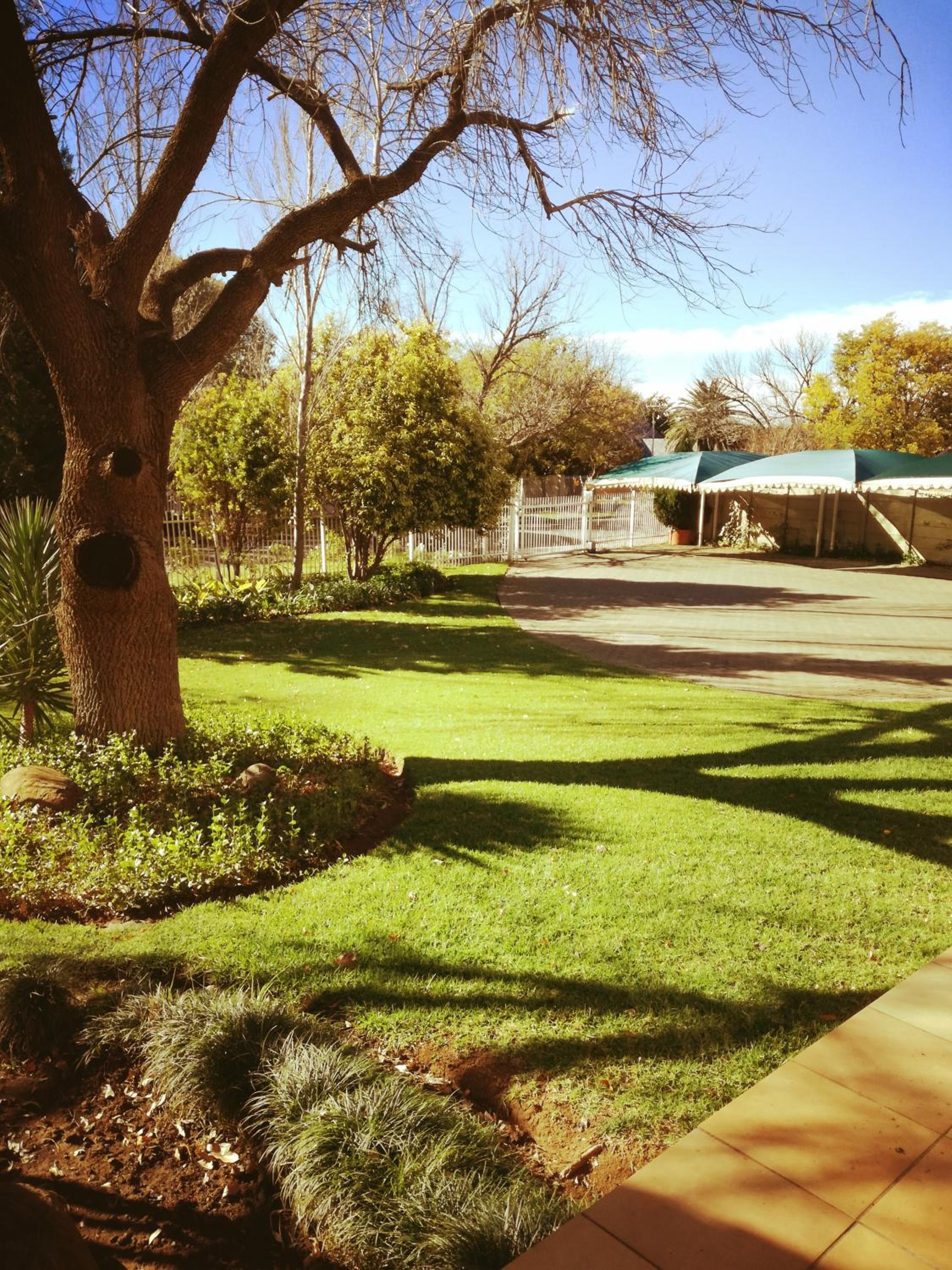 Bayswater Lodge