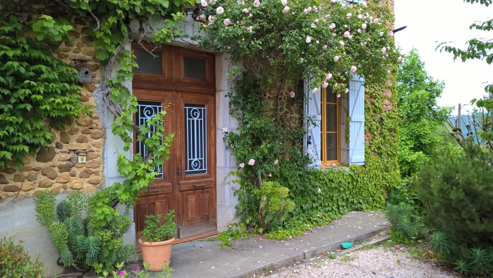 Maison et Jardin Talinou