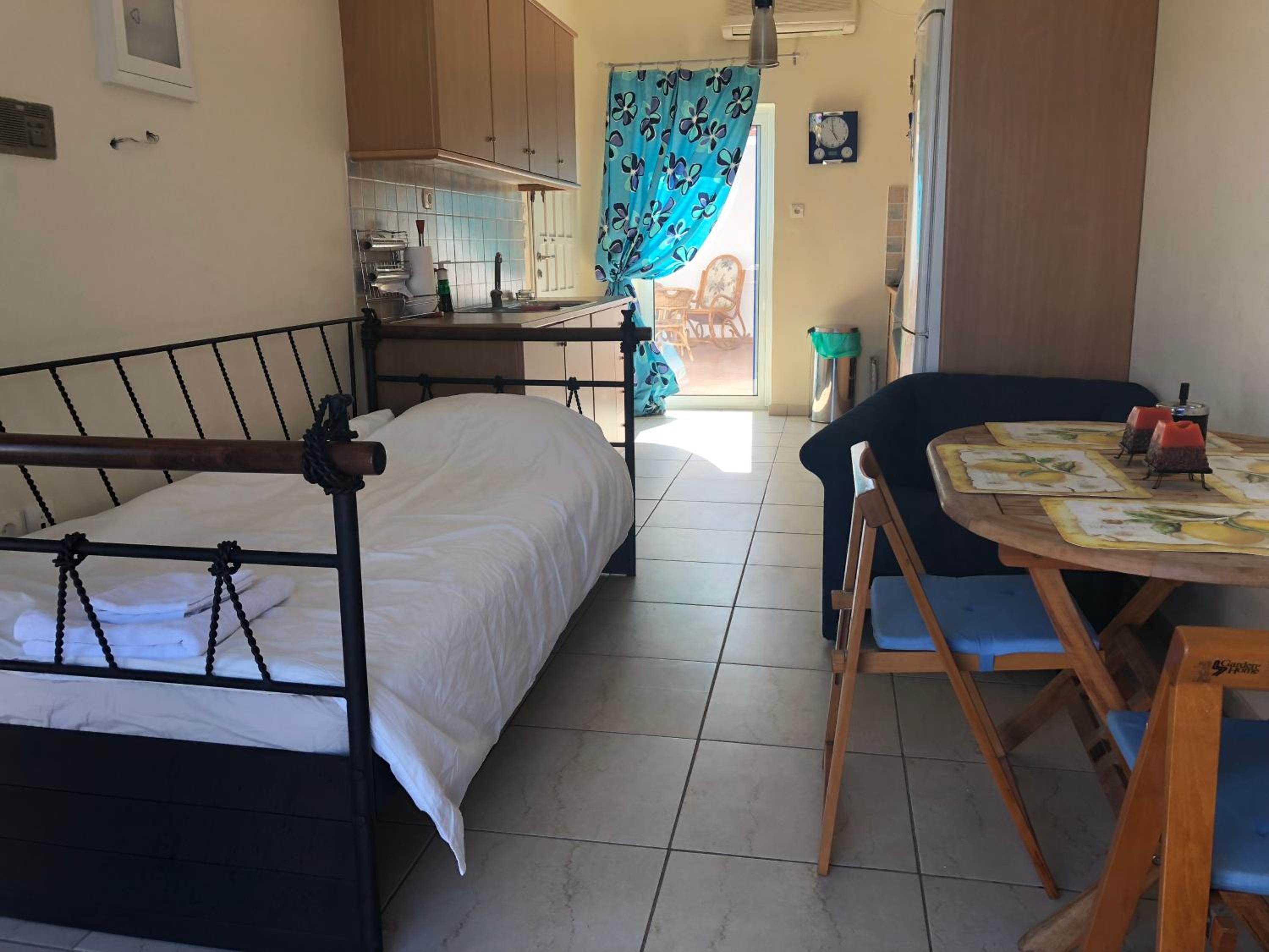 Albatross Bay photo 2