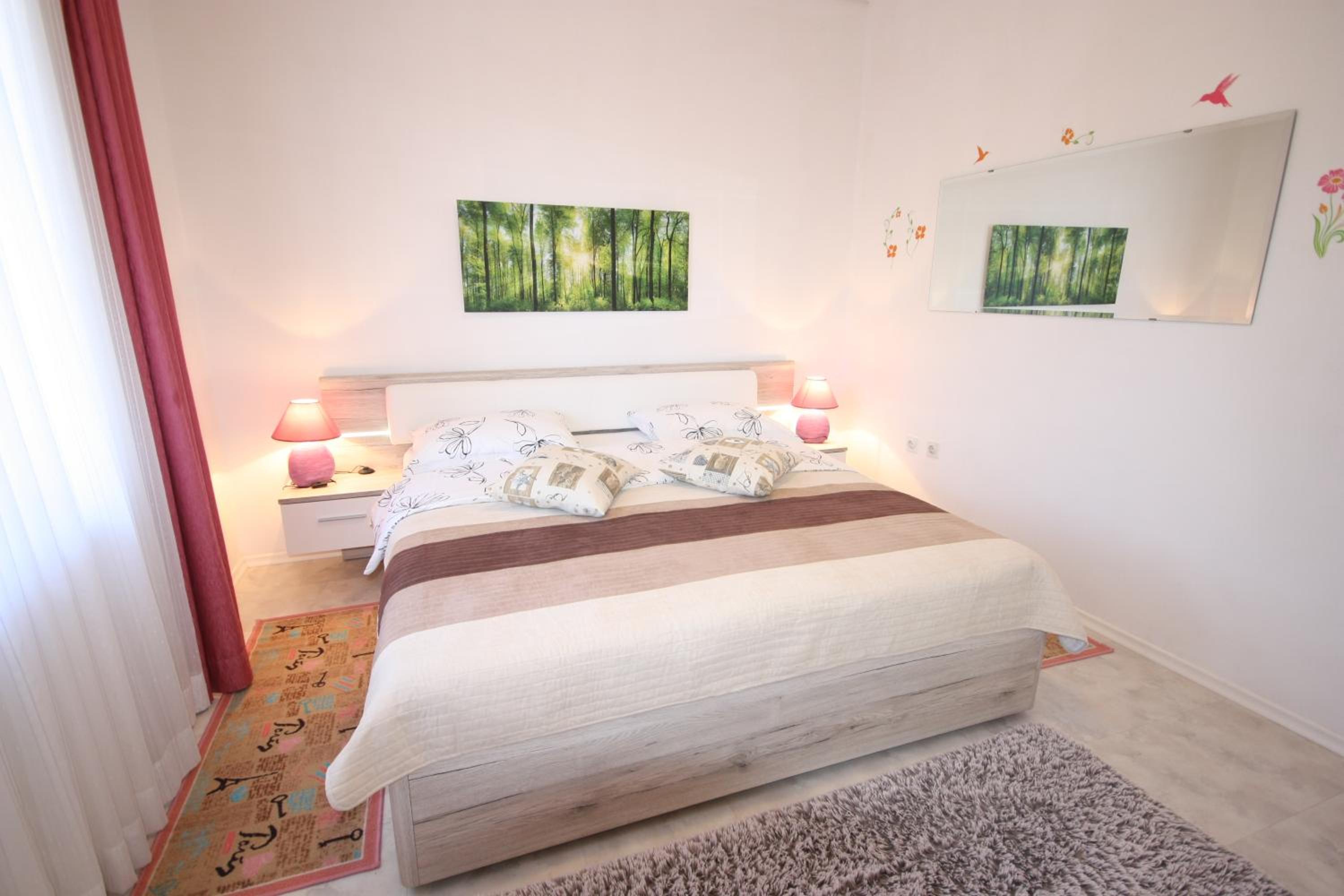 Palmira Apartments
