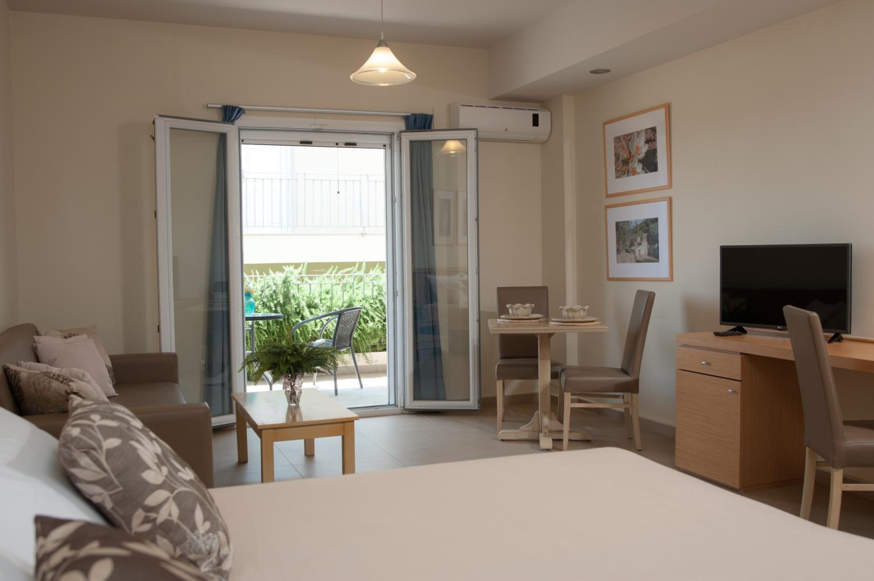 Hotel Estia