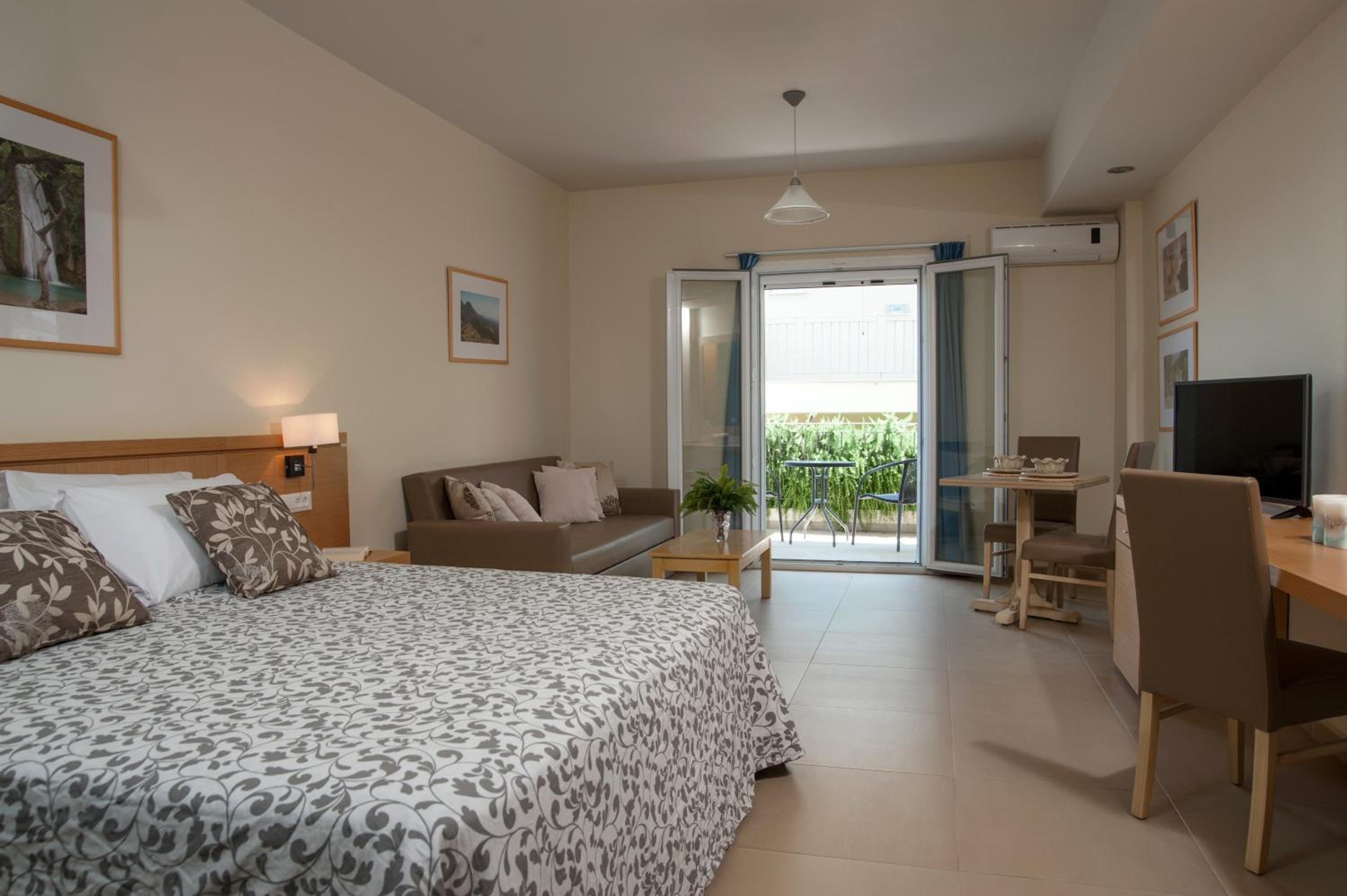 Hotel Estia