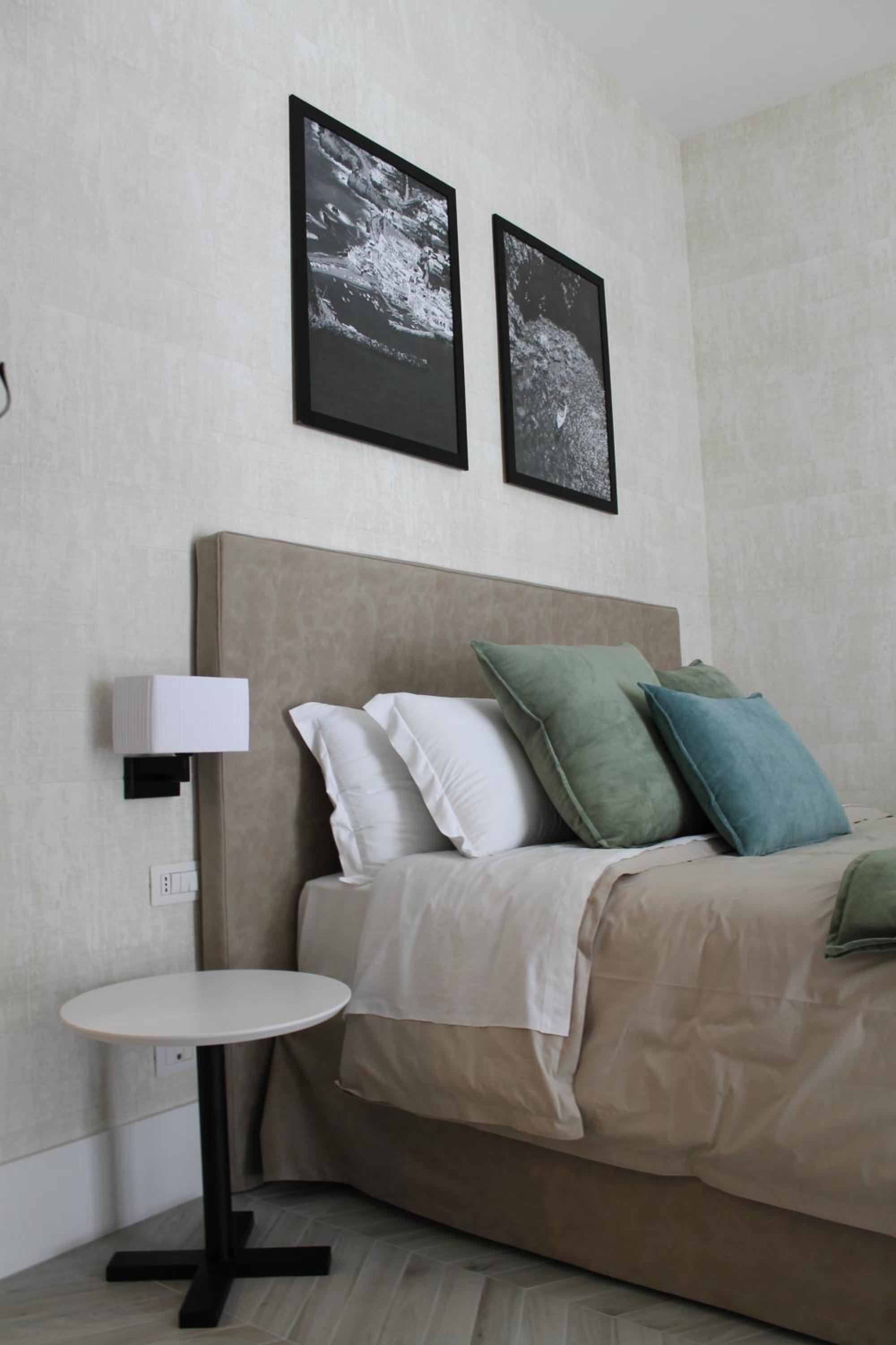 Bed No Breakfast AK 2