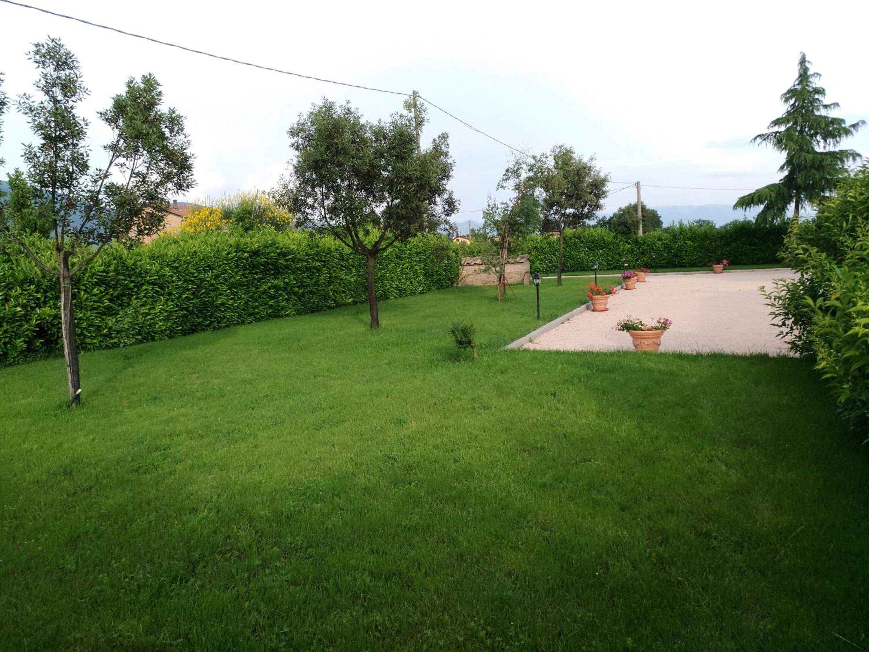 Agriturismo"Il Sagrato di Assisi" appartamenti,camere view 2