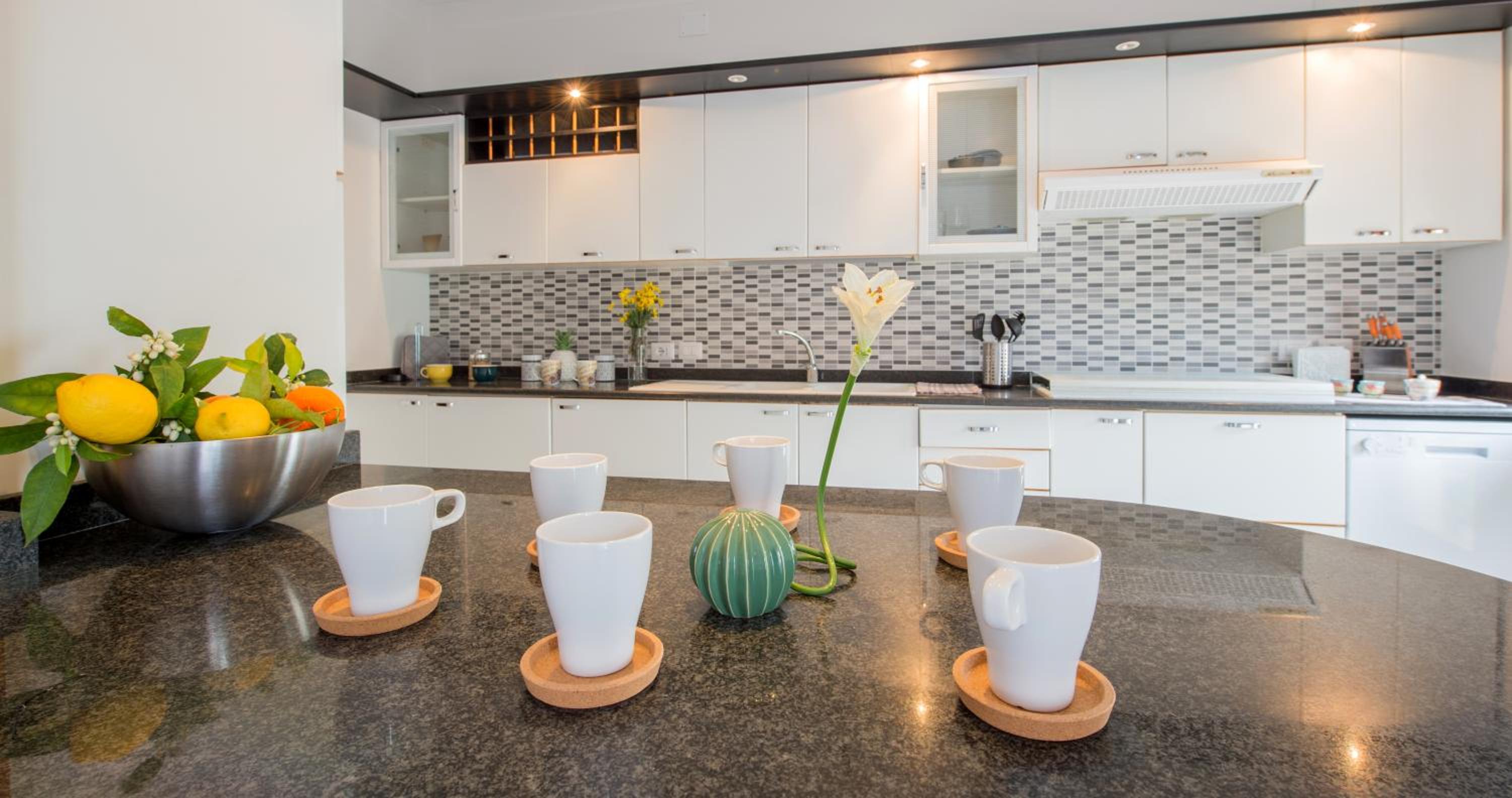 Aranci 99 House view 5