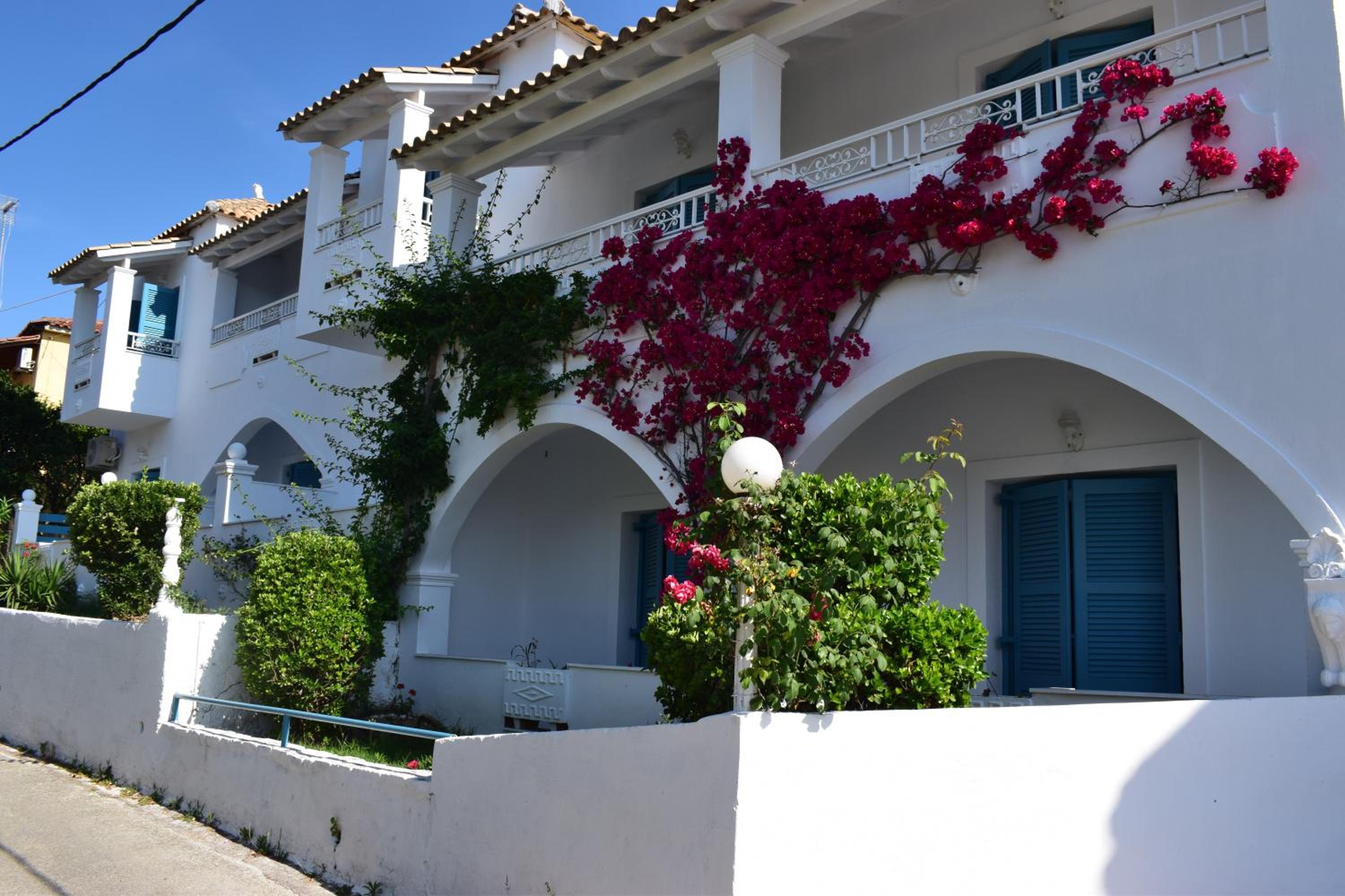 Kalimera Studios and Apartments view 3