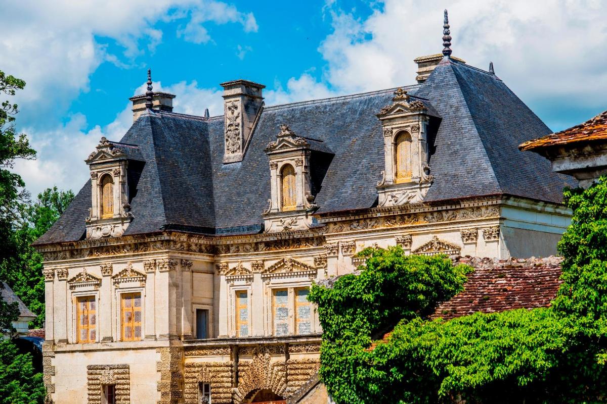Auprès du Château