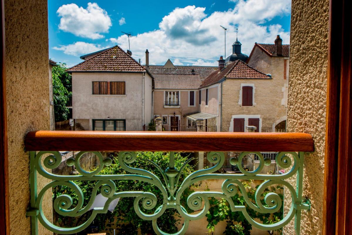 Auprès du Château
