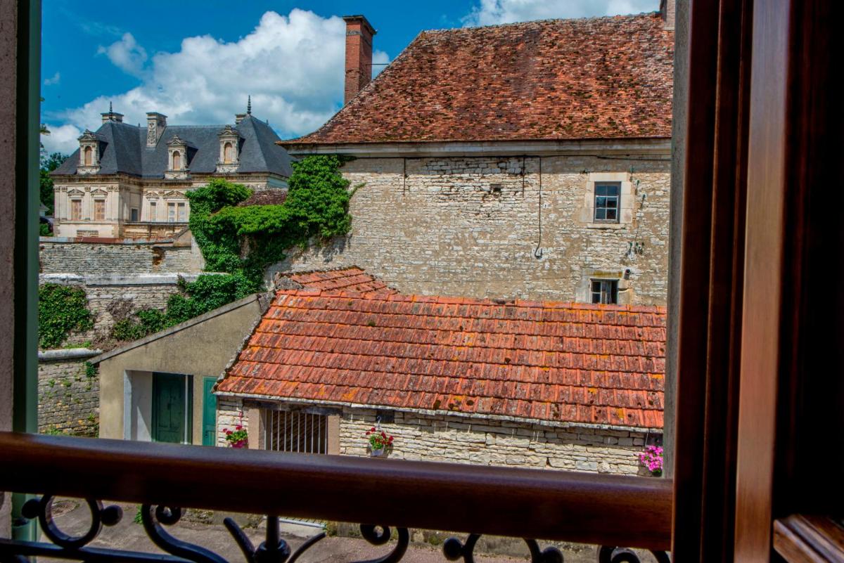 Auprès du Château