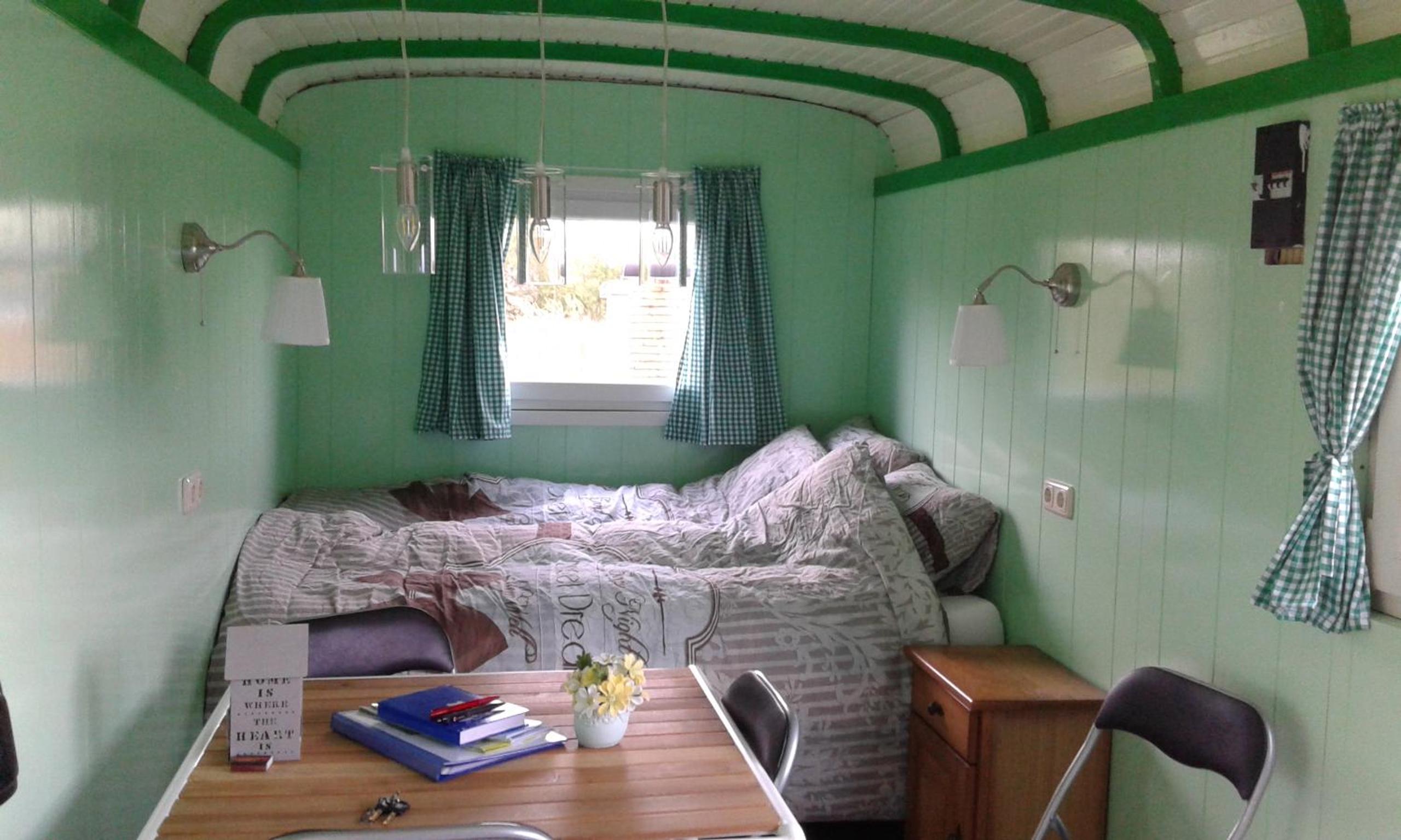 Photo 8