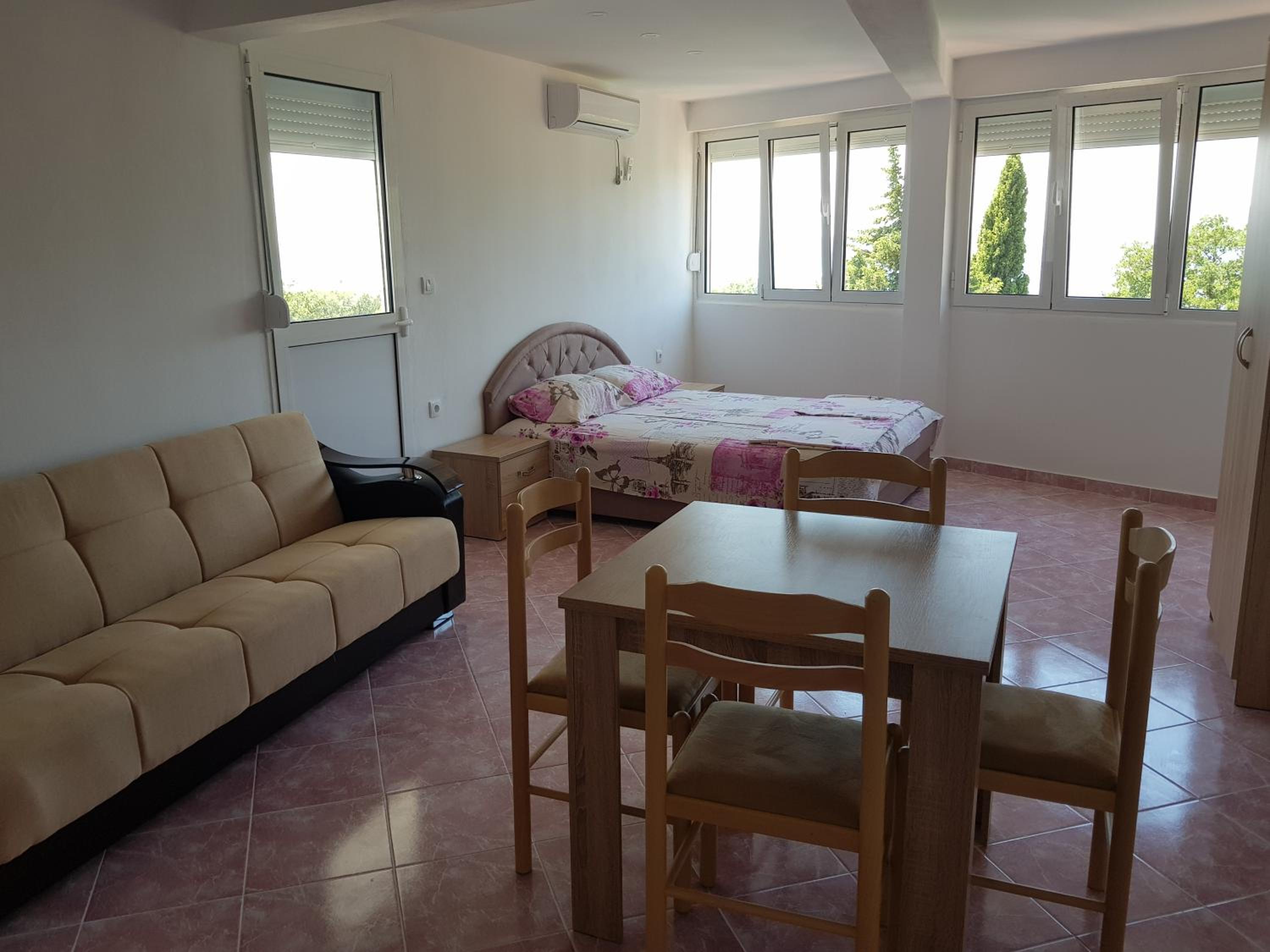 Guest House Dragomir