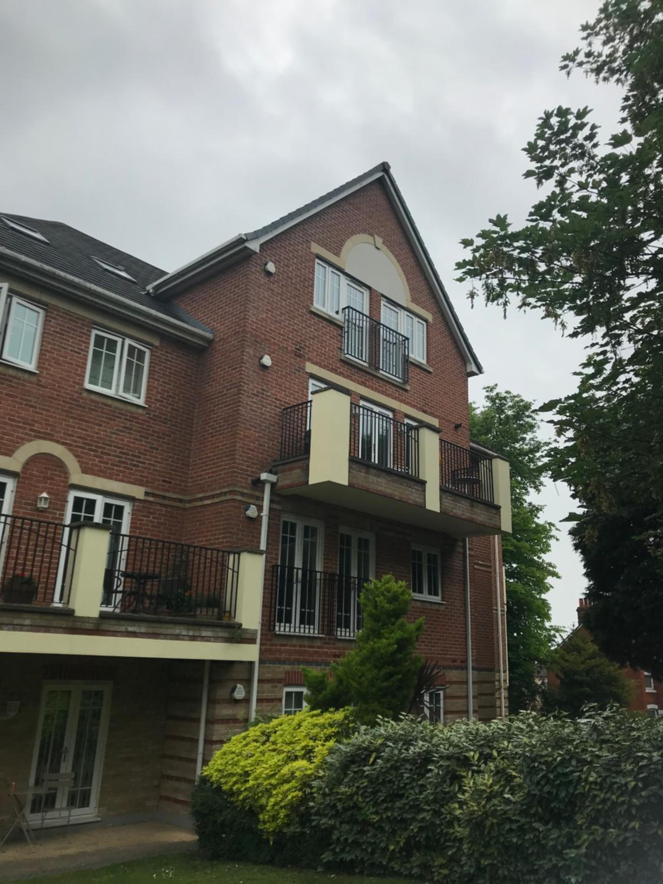 Bounty Suite Basingstoke view 2