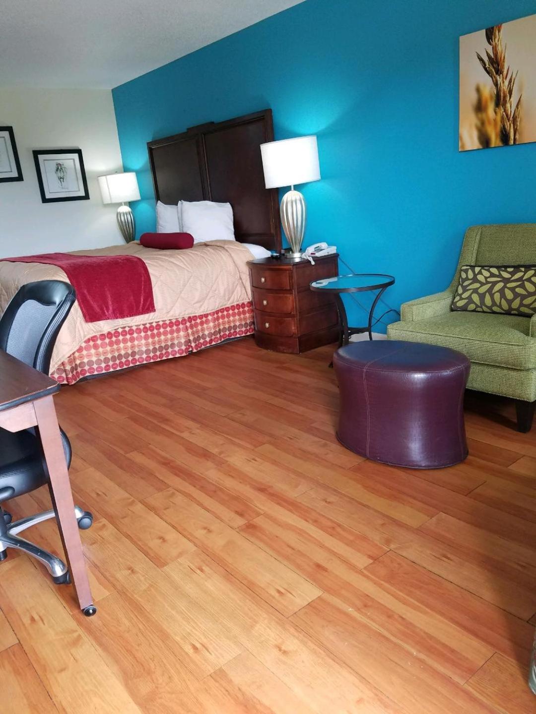 Royal Inn - Property Image 23