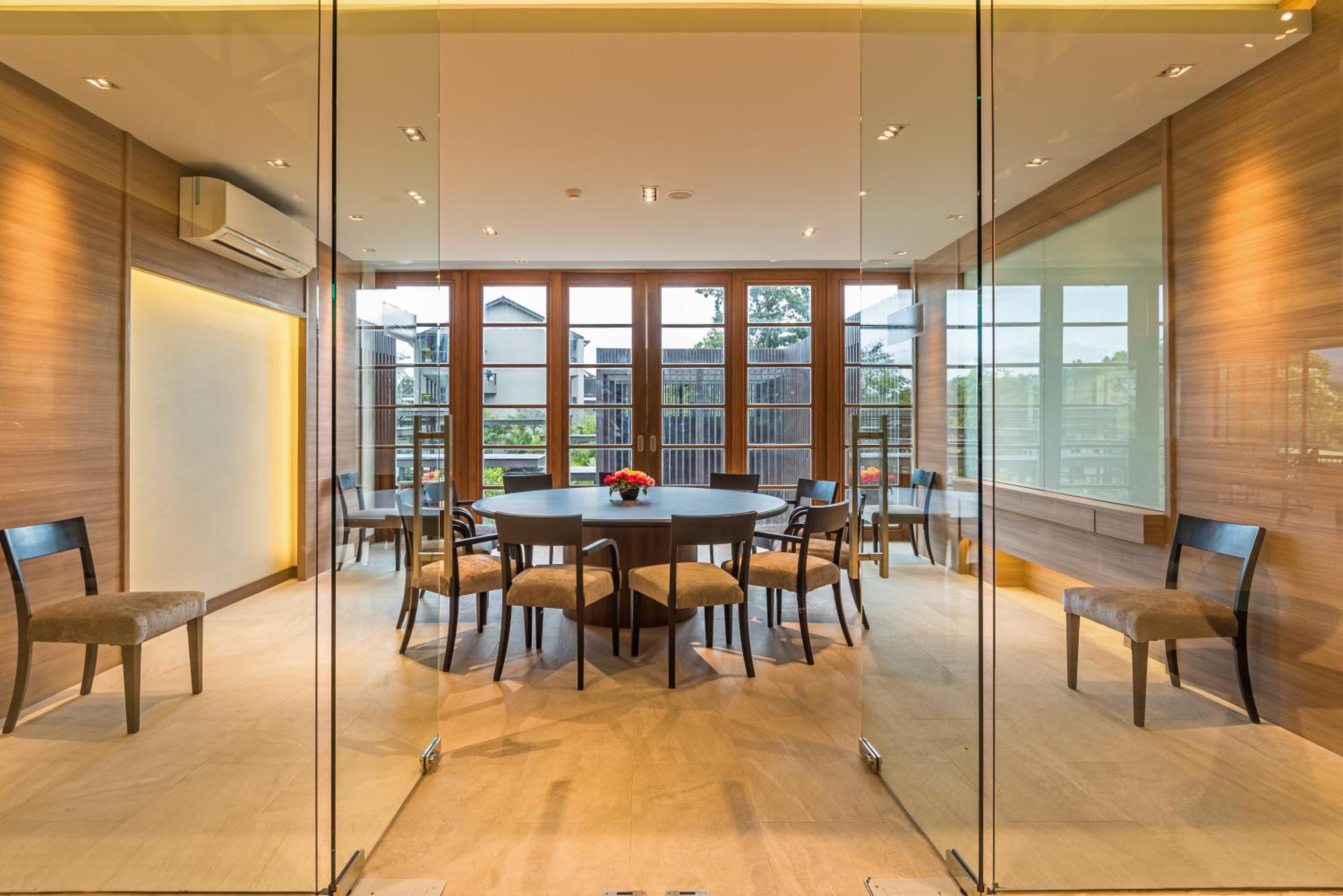meeting & event spaces