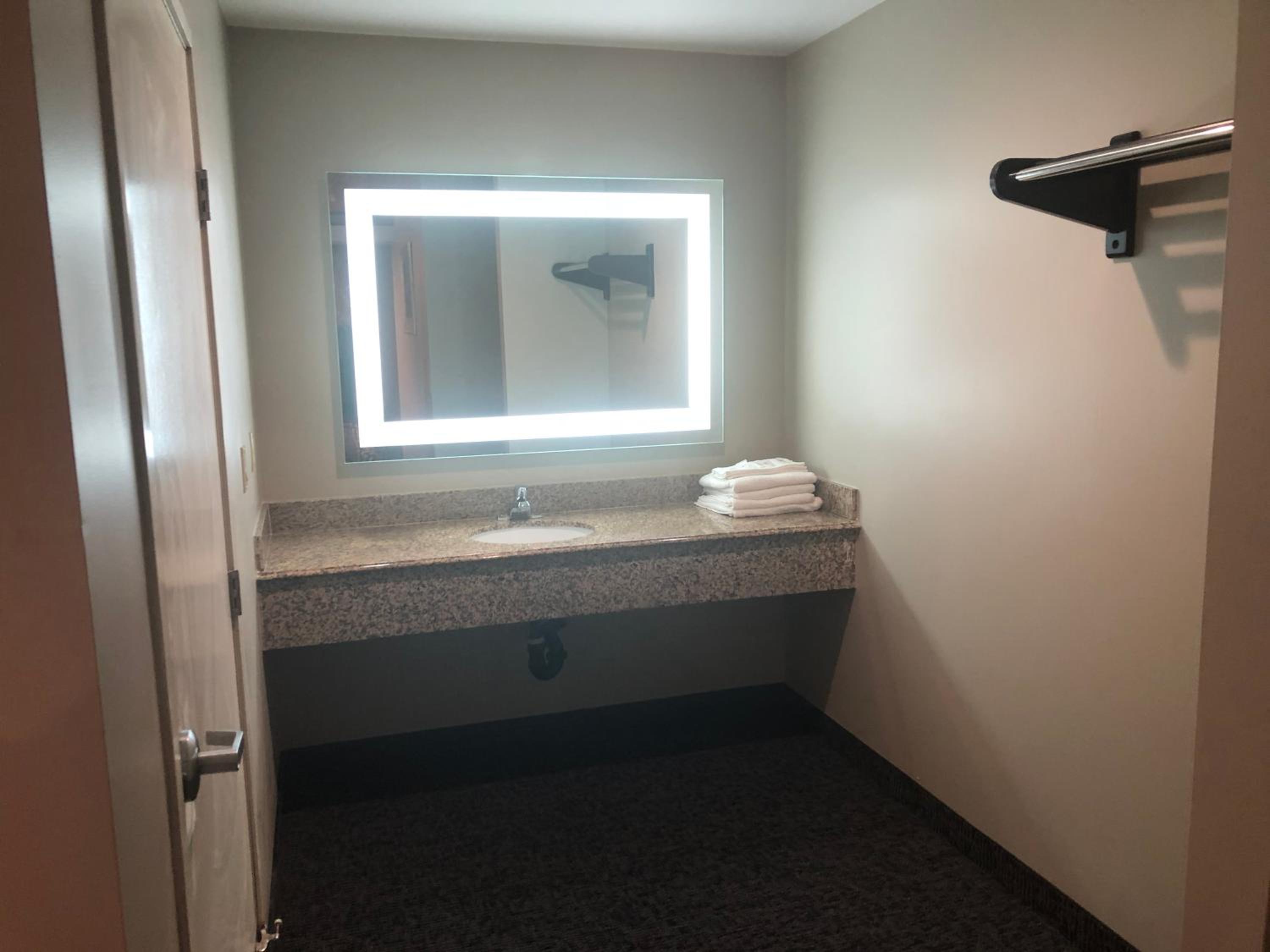 La Mirage Inn LAX Airport 3