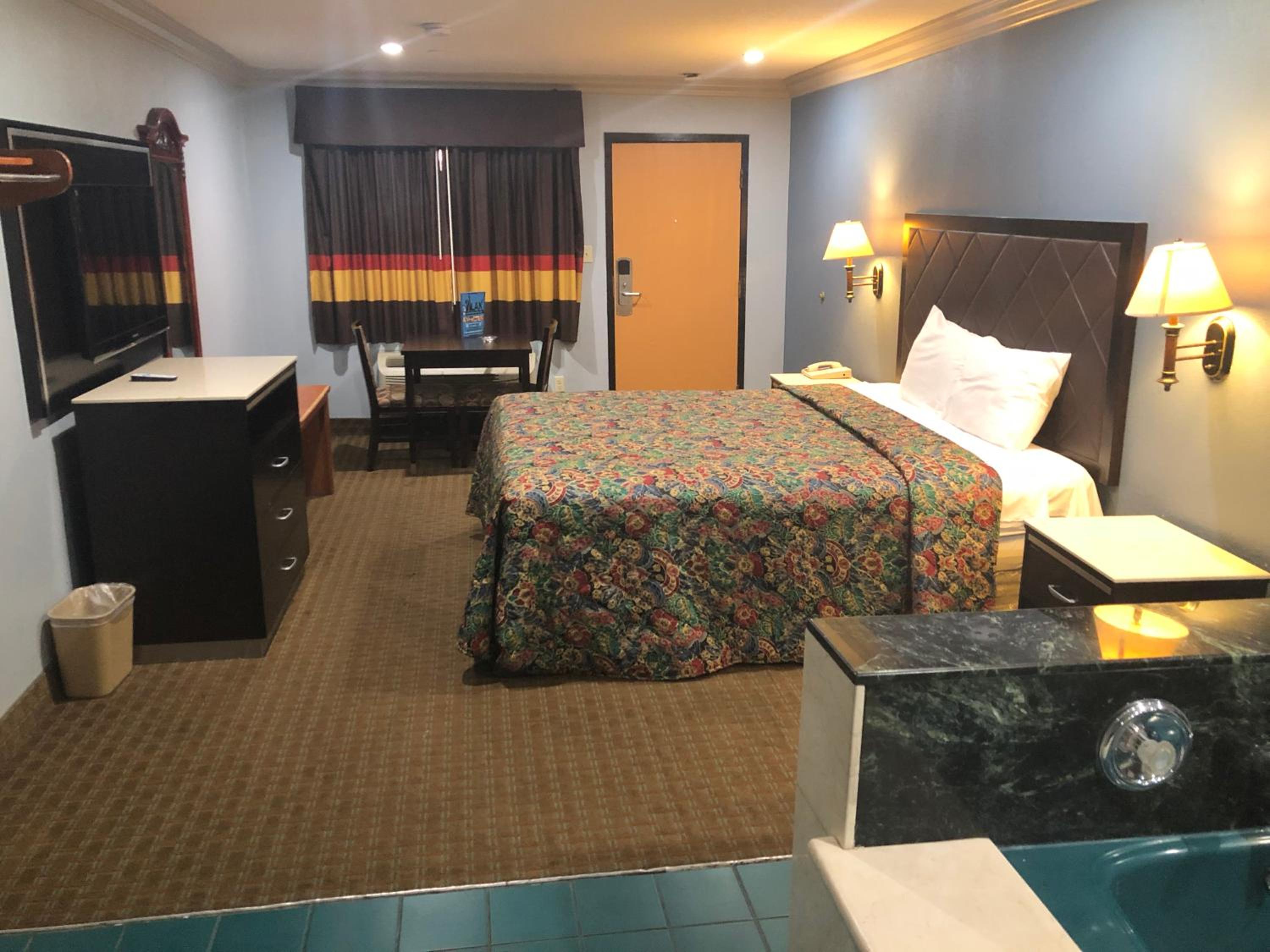 La Mirage Inn LAX Airport