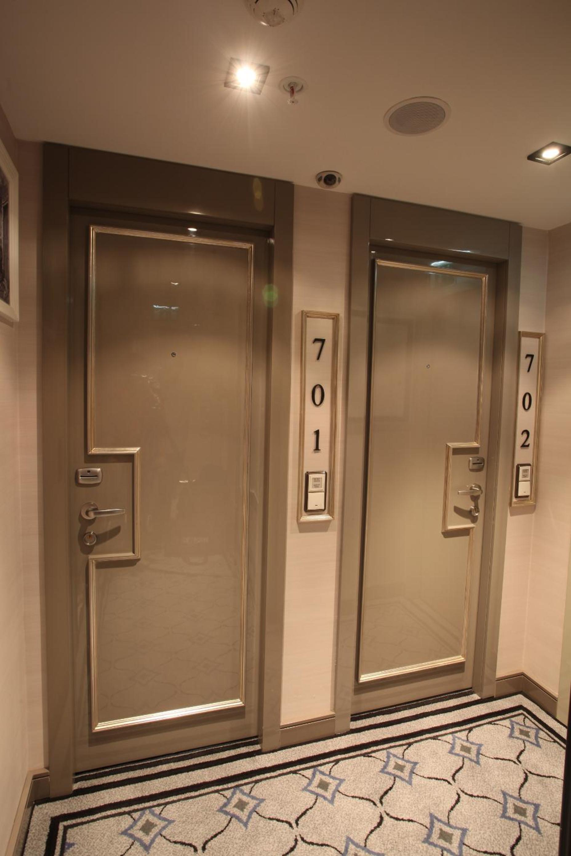 Hotel La Villa - Image 11