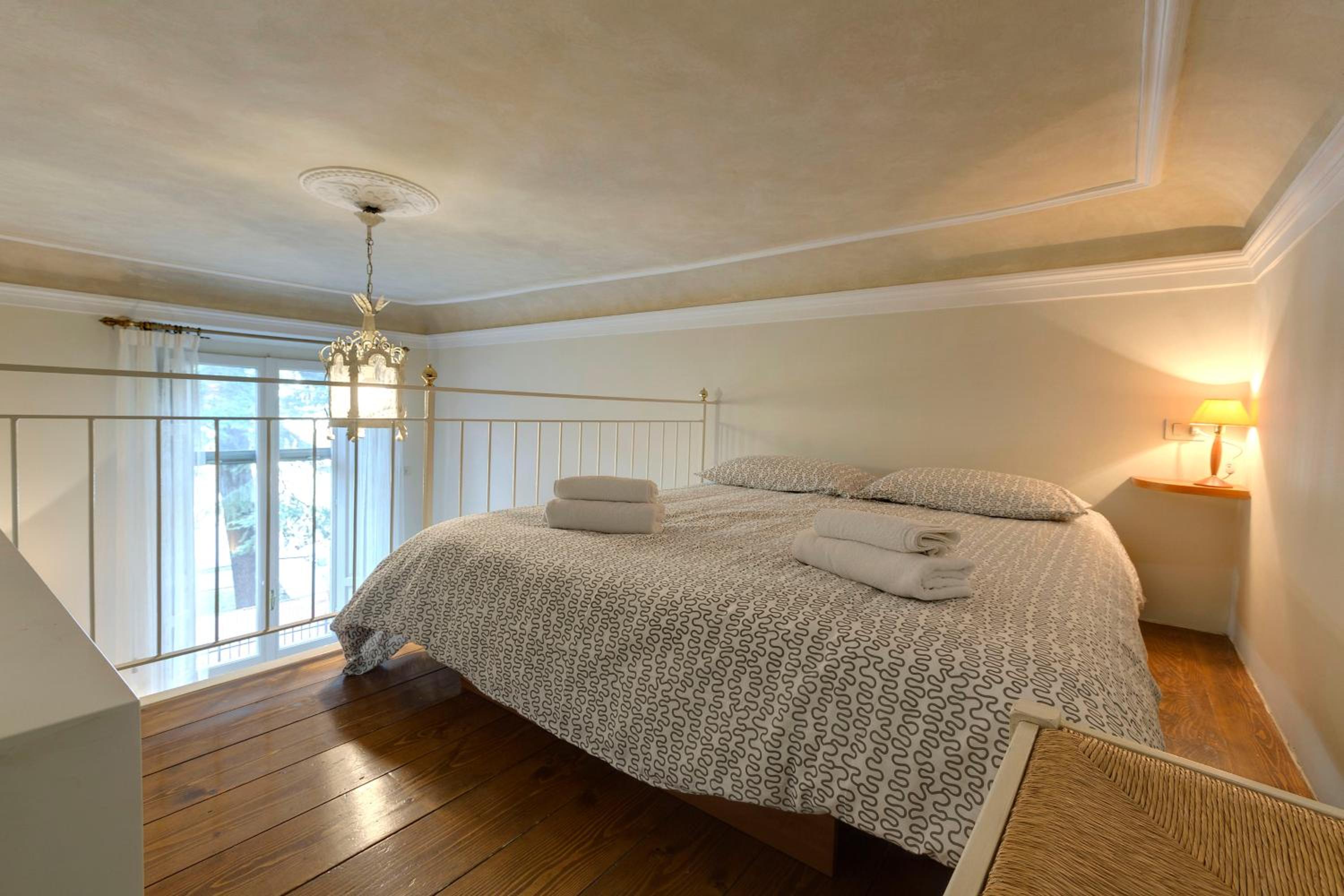 Florence Apartments Home Feeling